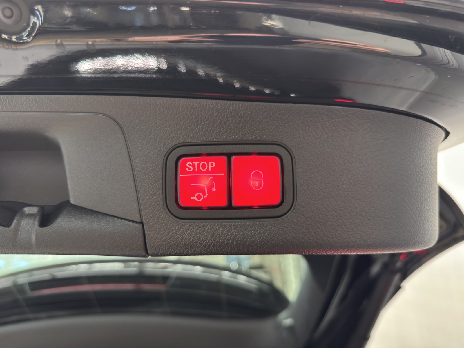MERCEDES-BENZ AMG GLA 45 S 4matic+-image-11