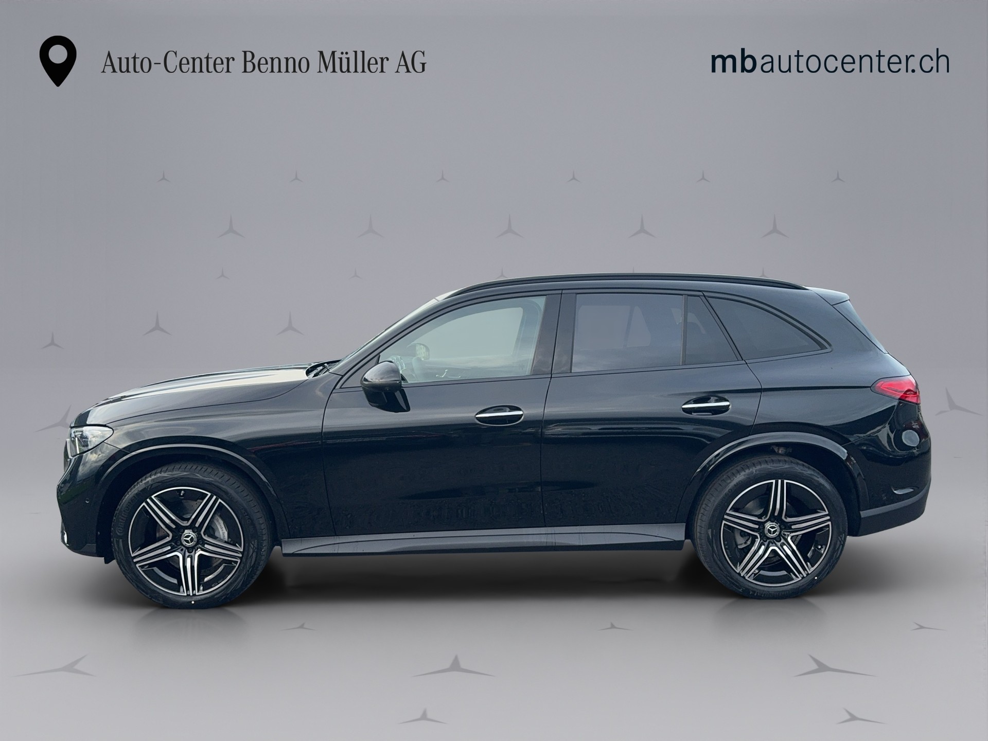 MERCEDES-BENZ GLC 200 AMG Line 4matic-image-1