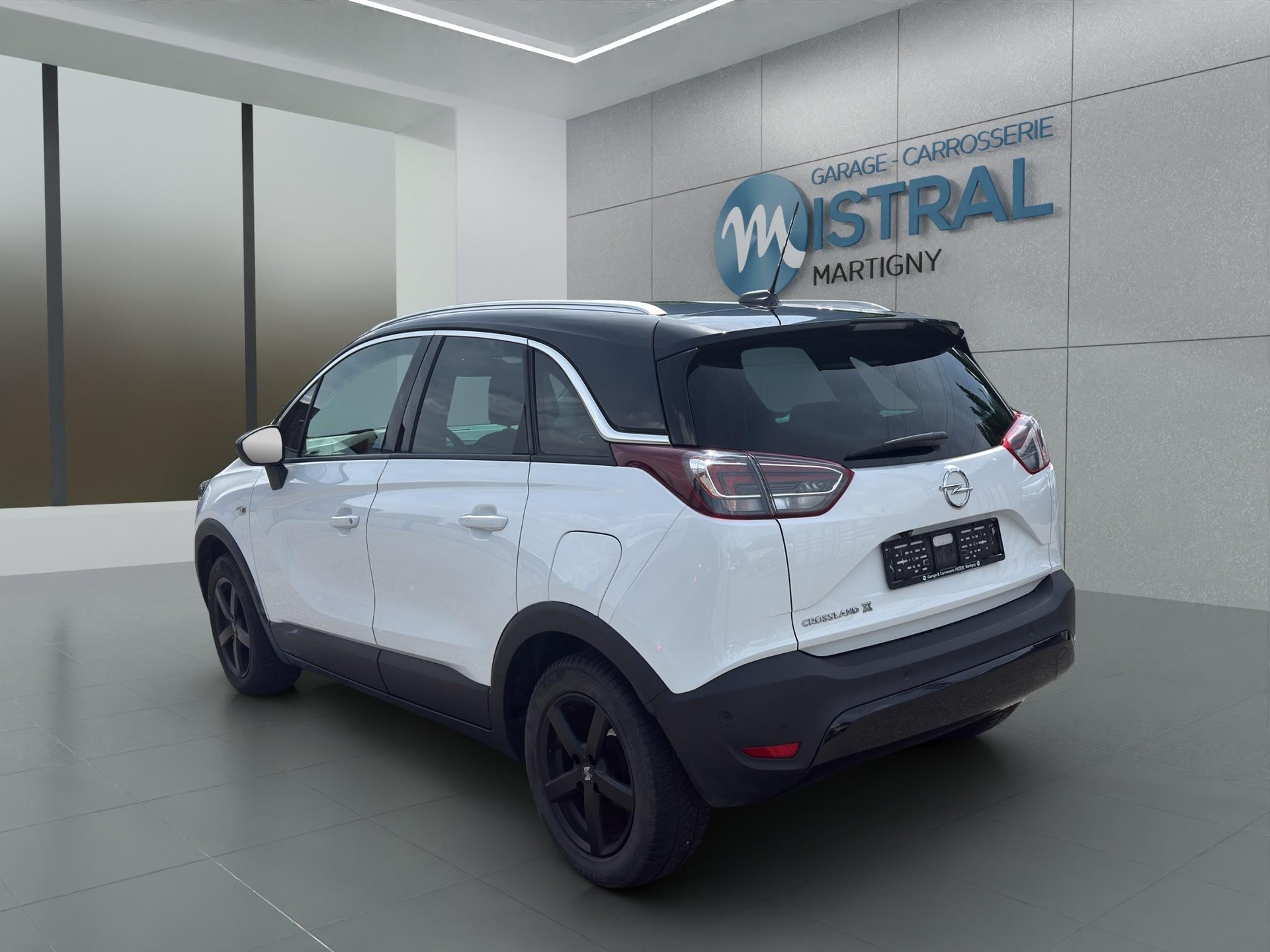 OPEL Crossland X 1.2 T Ultimate S/S-image-2