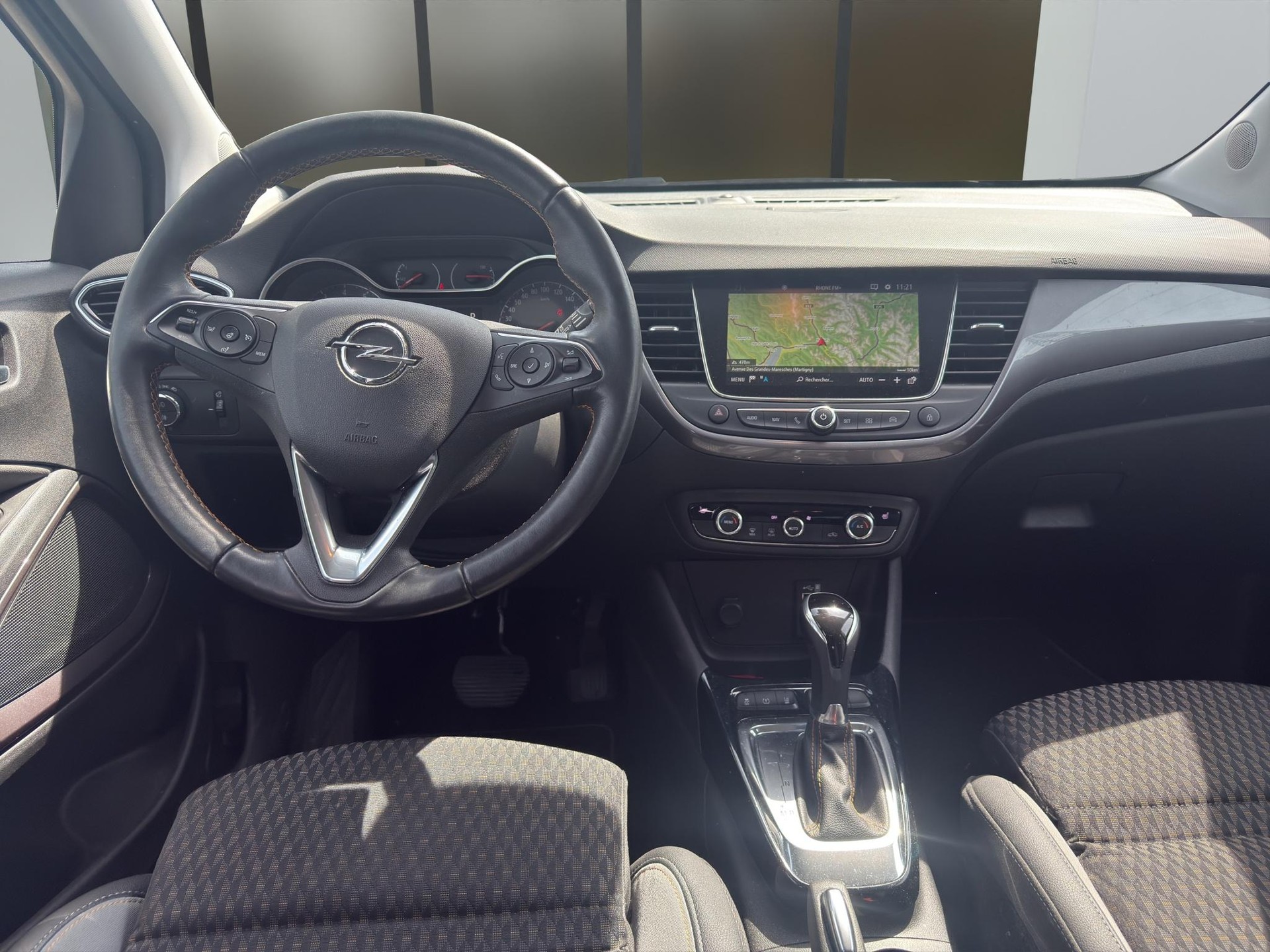 OPEL Crossland X 1.2 T Ultimate S/S-image-12