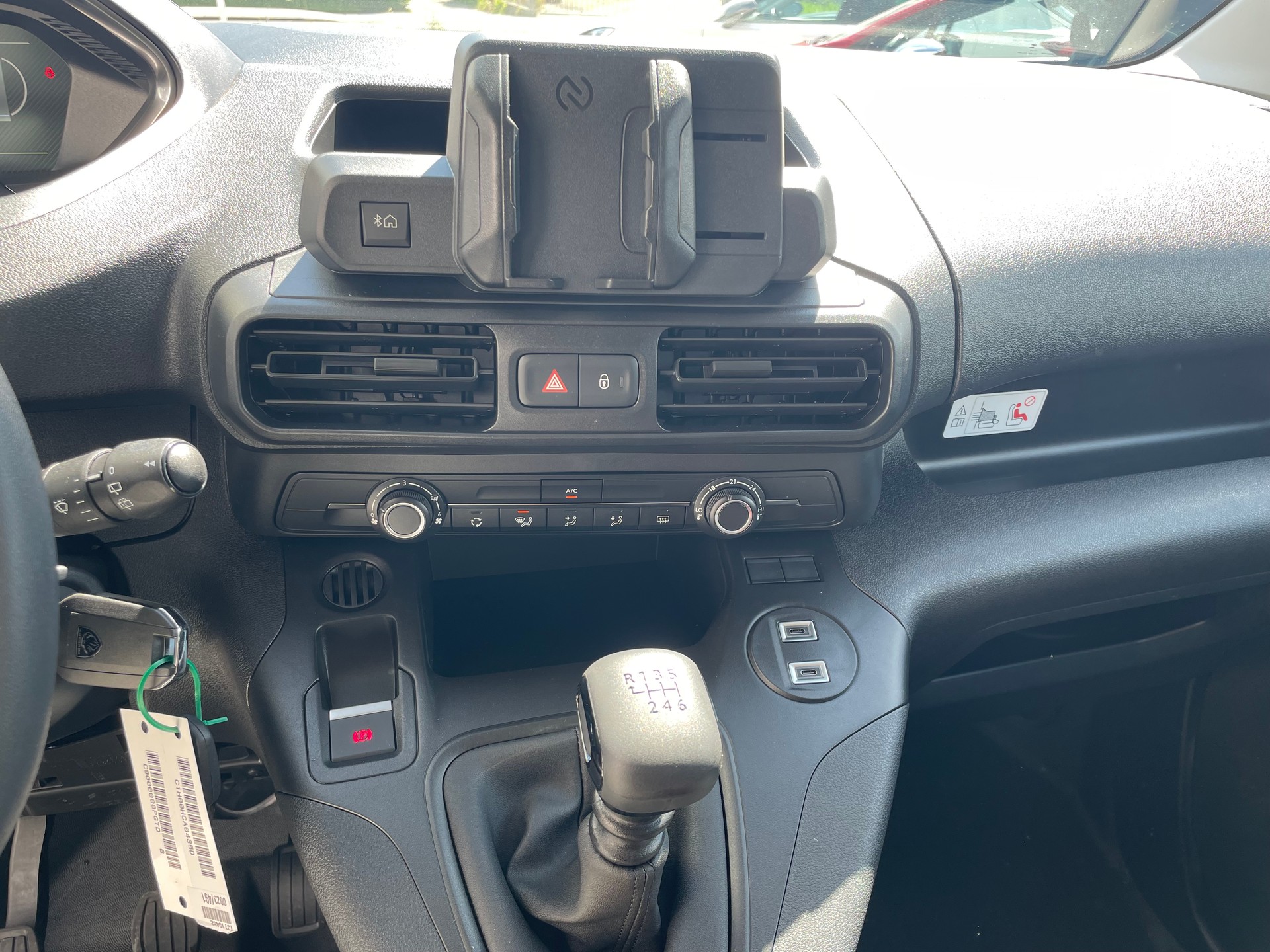 PEUGEOT Partner 1000 Long cabine approfondie-image-8