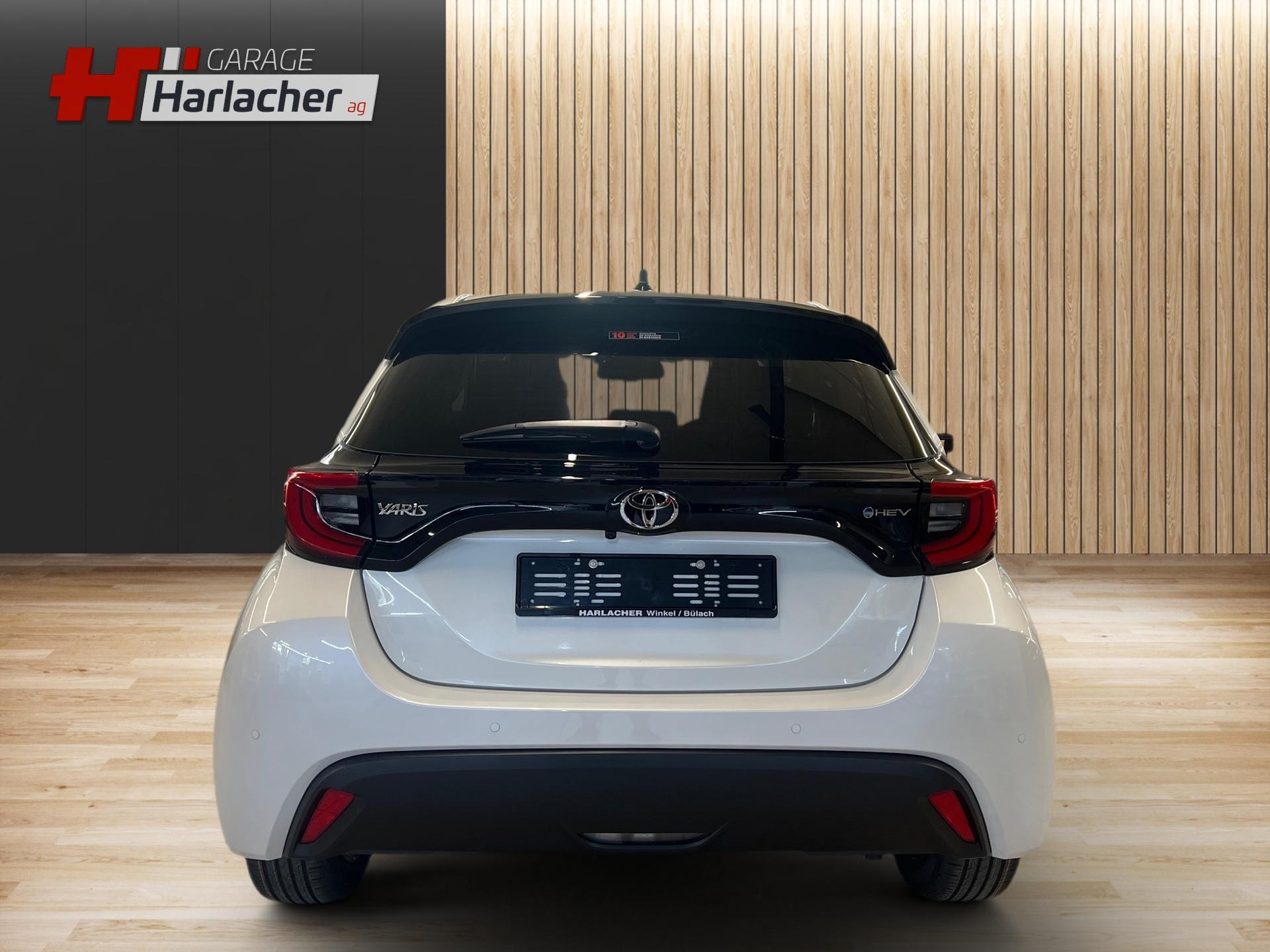TOYOTA Yaris 1.5 Trend e-CVT-image-5