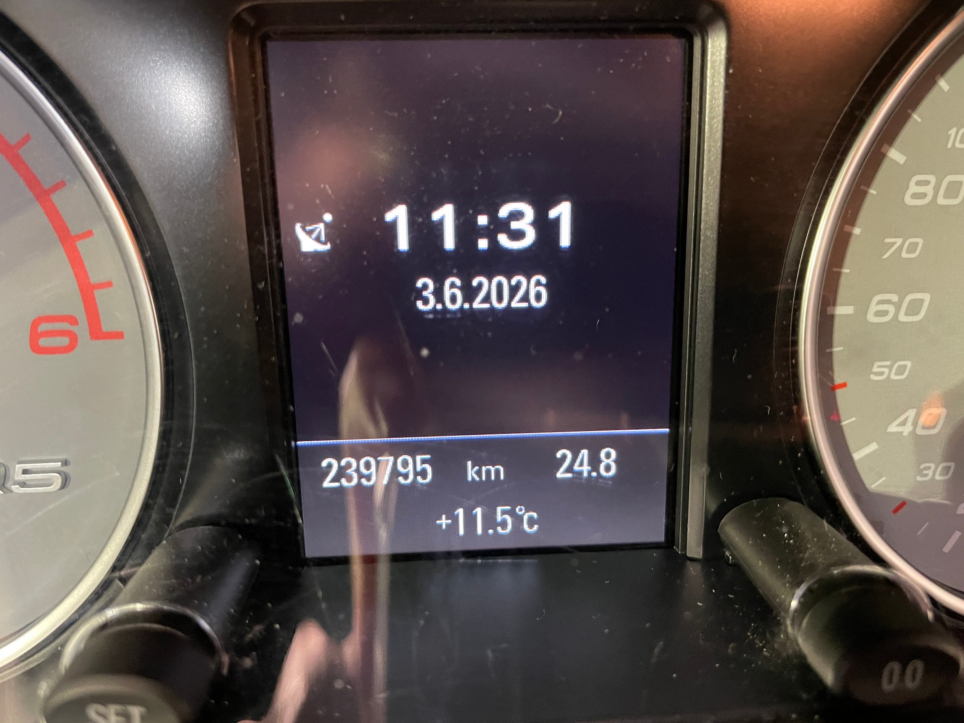 AUDI SQ5 3.0 TDI plus quattro tiptronic-image-24