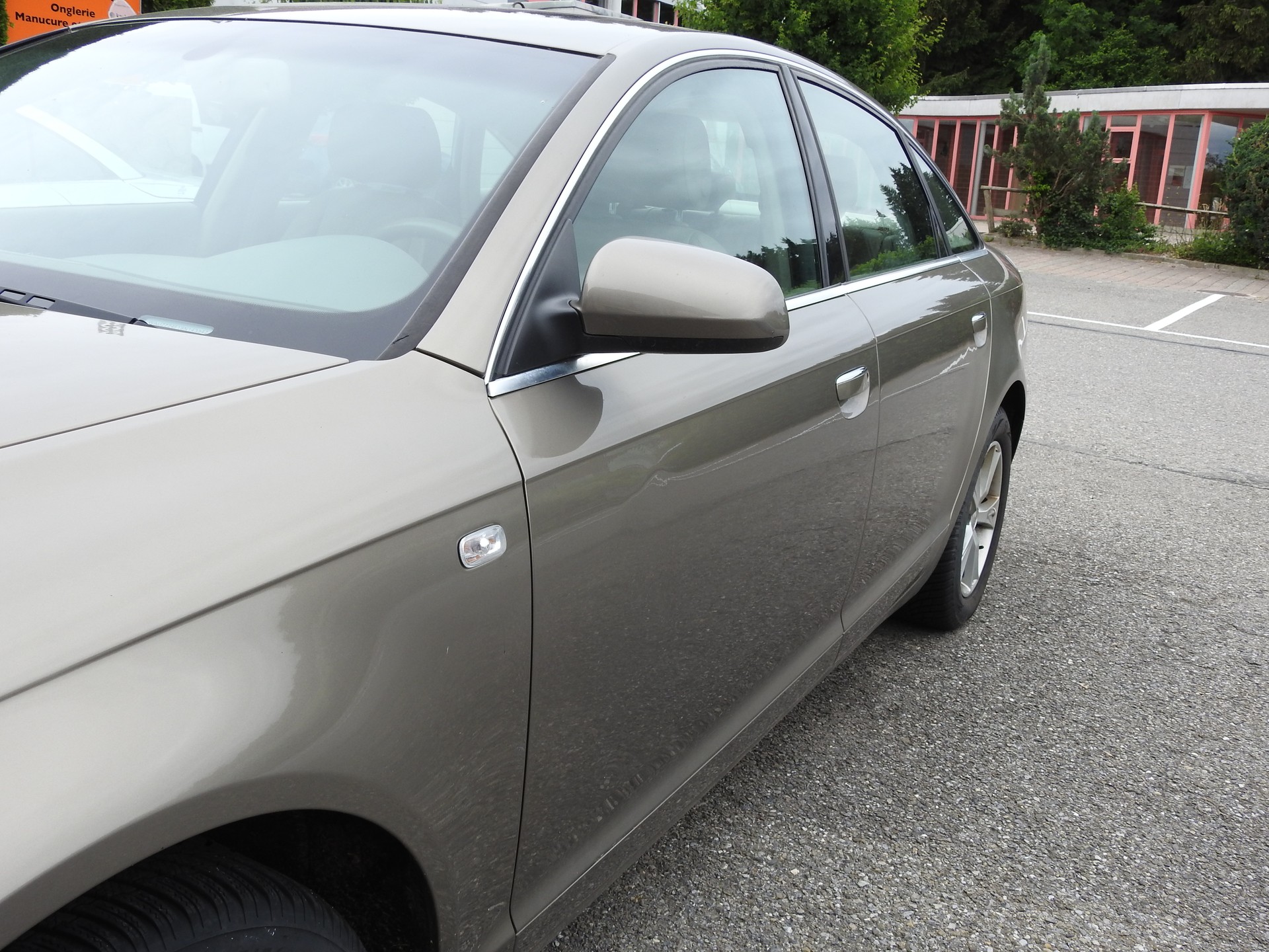 AUDI A6-image-1