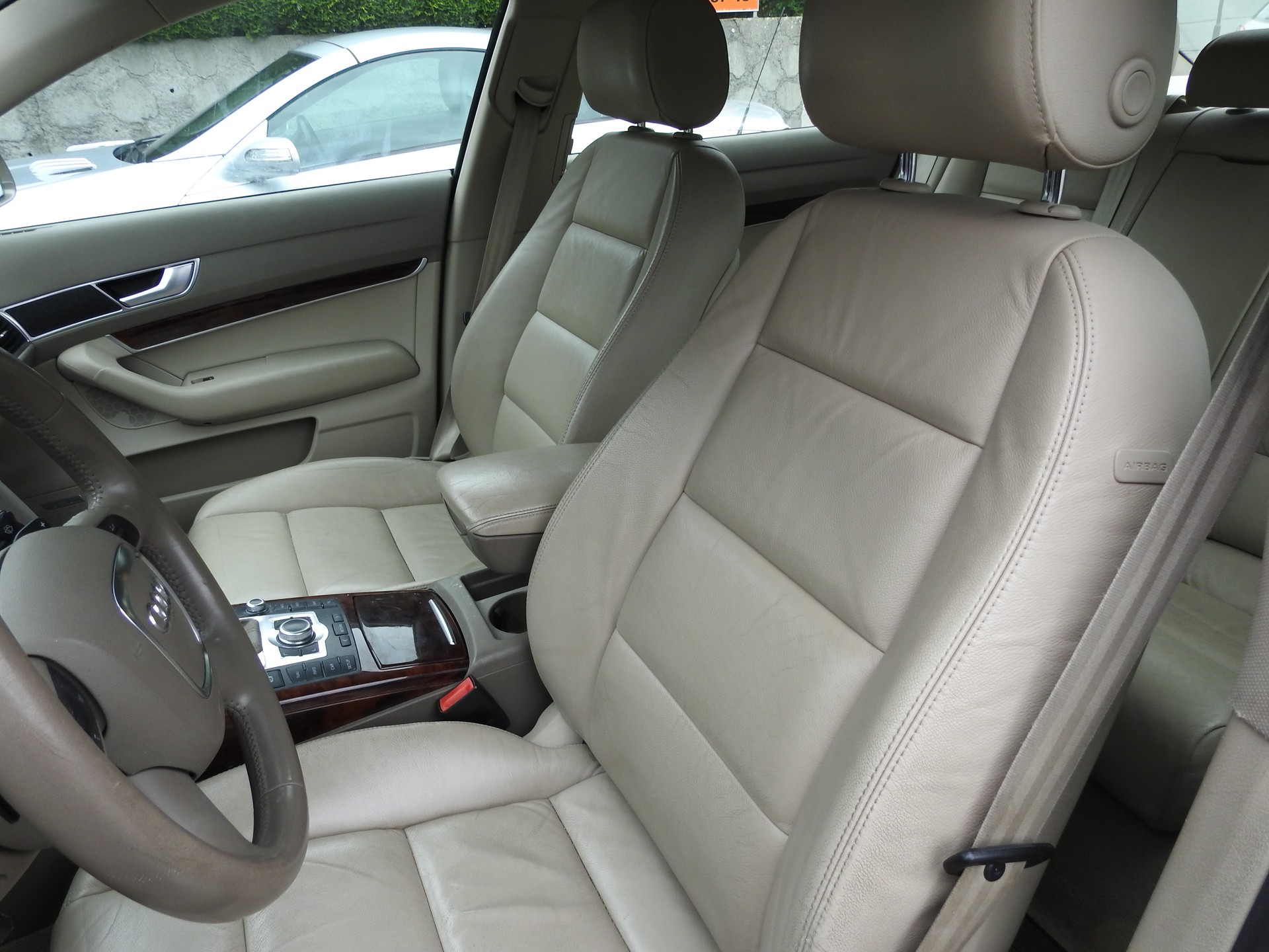 AUDI A6-image-5