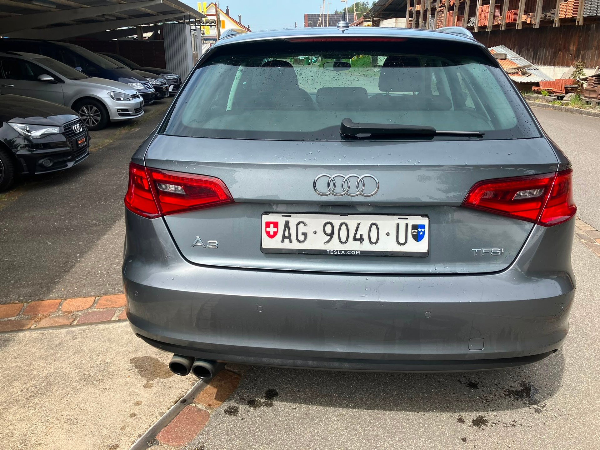 AUDI A3 Sportback 1.4 TFSI Ambiente S-tronic-image-1