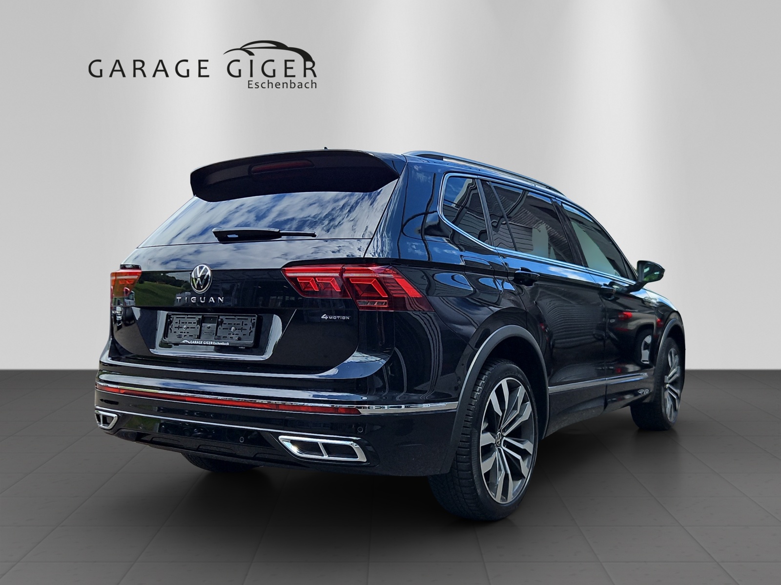 VW Tiguan Allspace 2.0 TDI SCR R-Line 4Motion DSG-image-3