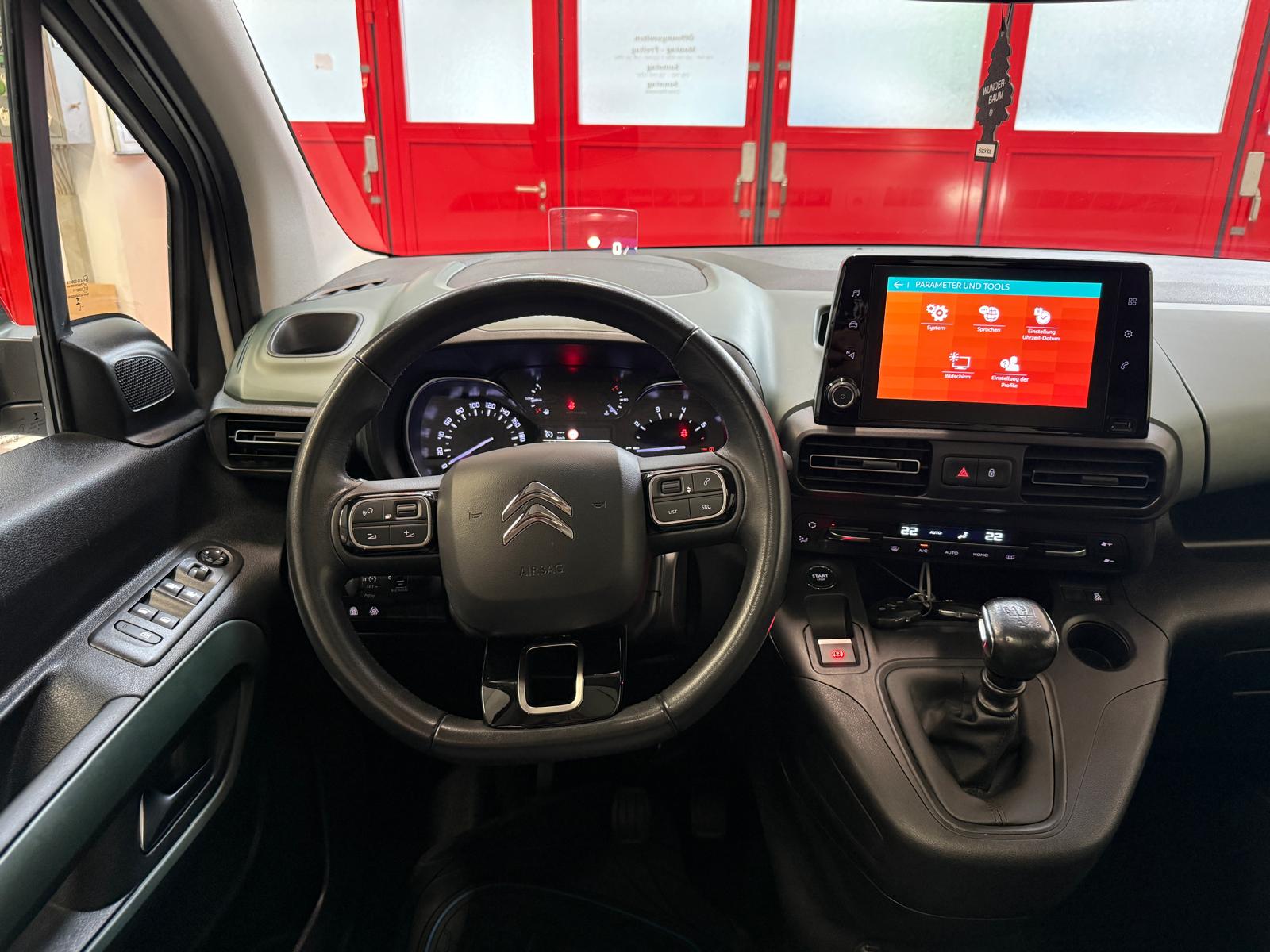 CITROEN Berlingo 1.5 BlueHDi Shine-image-26