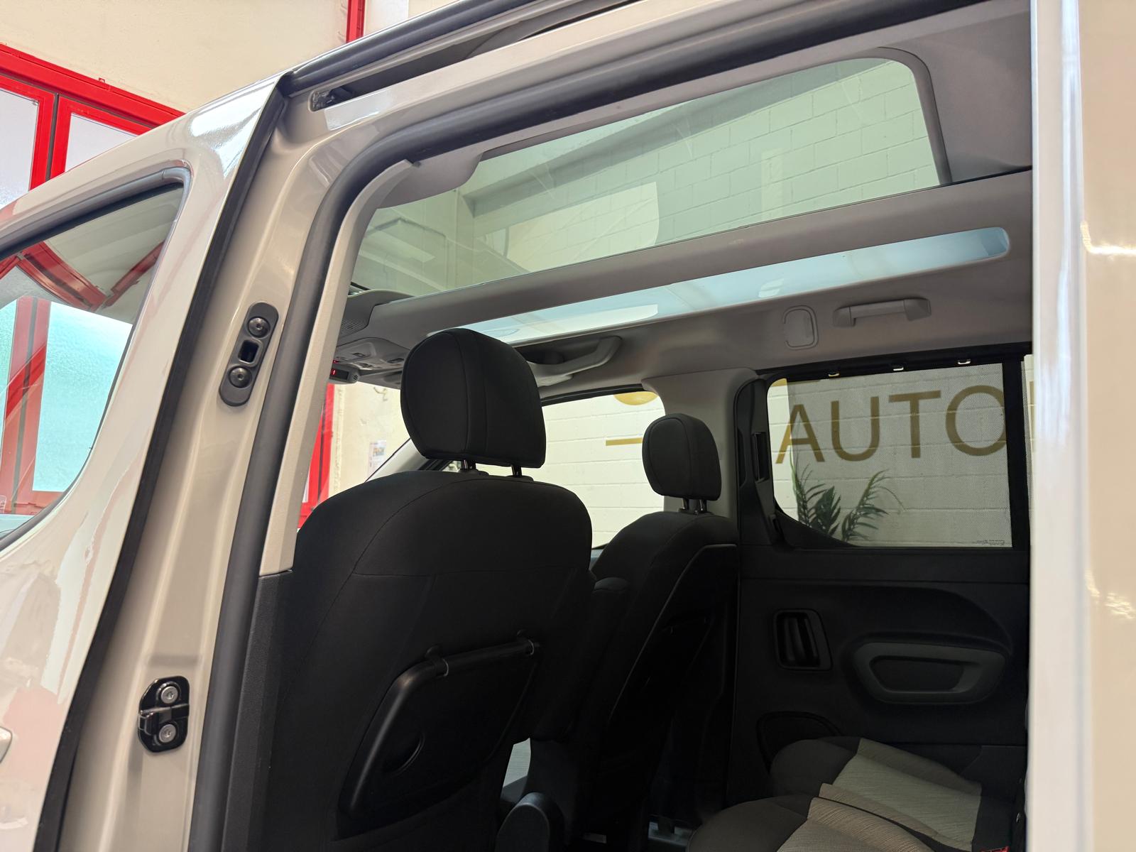 CITROEN Berlingo 1.5 BlueHDi Shine-image-16