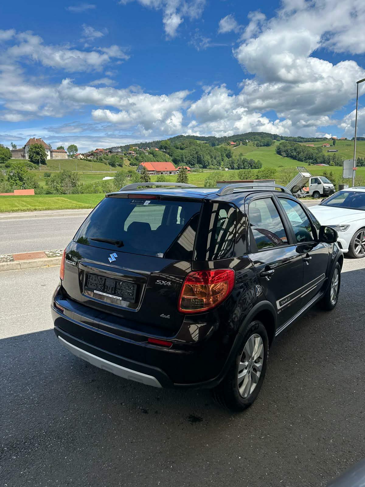 SUZUKI SX4 1.6 16V Sergio Cellano 4WD-image-5