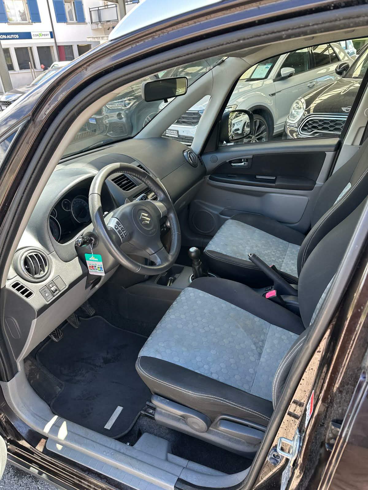 SUZUKI SX4 1.6 16V Sergio Cellano 4WD-image-7