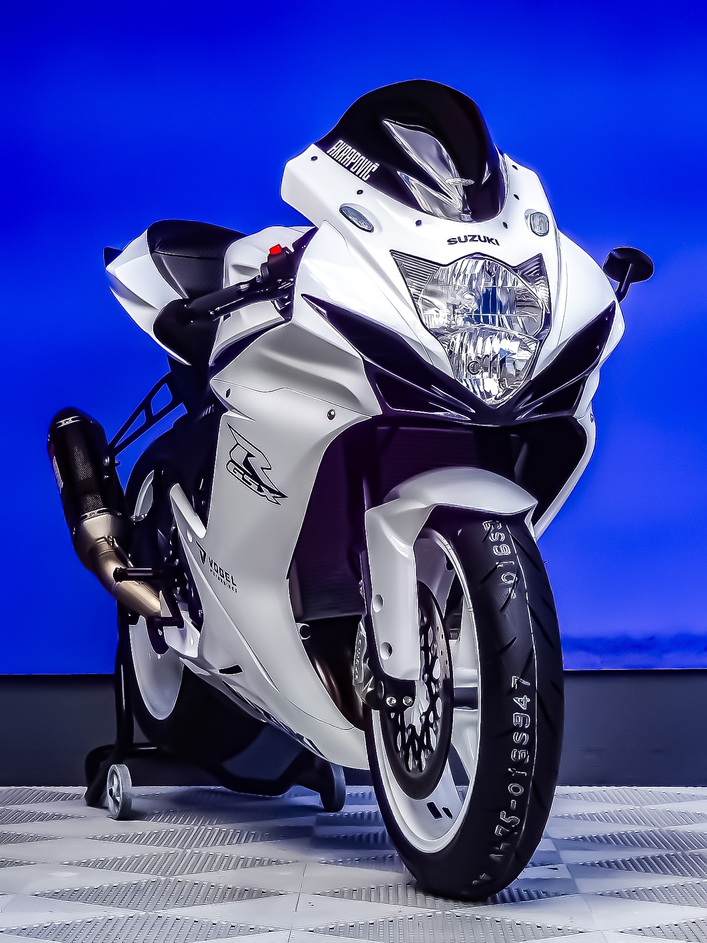 SUZUKI GSX-R 600 L3-showroom-element-1