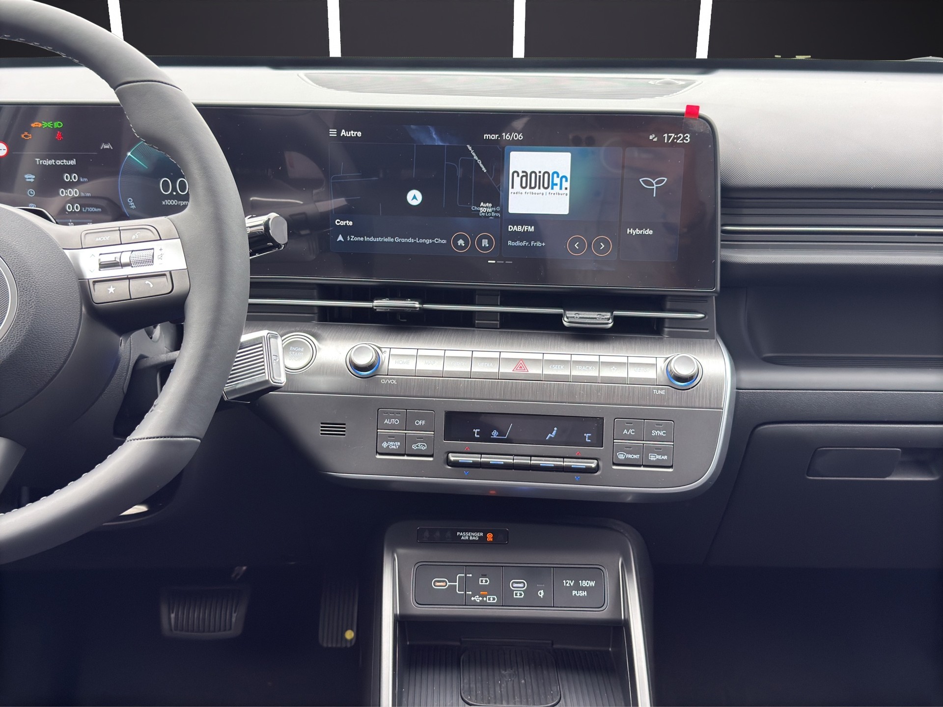 HYUNDAI Kona 1.6 GDi HEV Amplia DCT-image-10