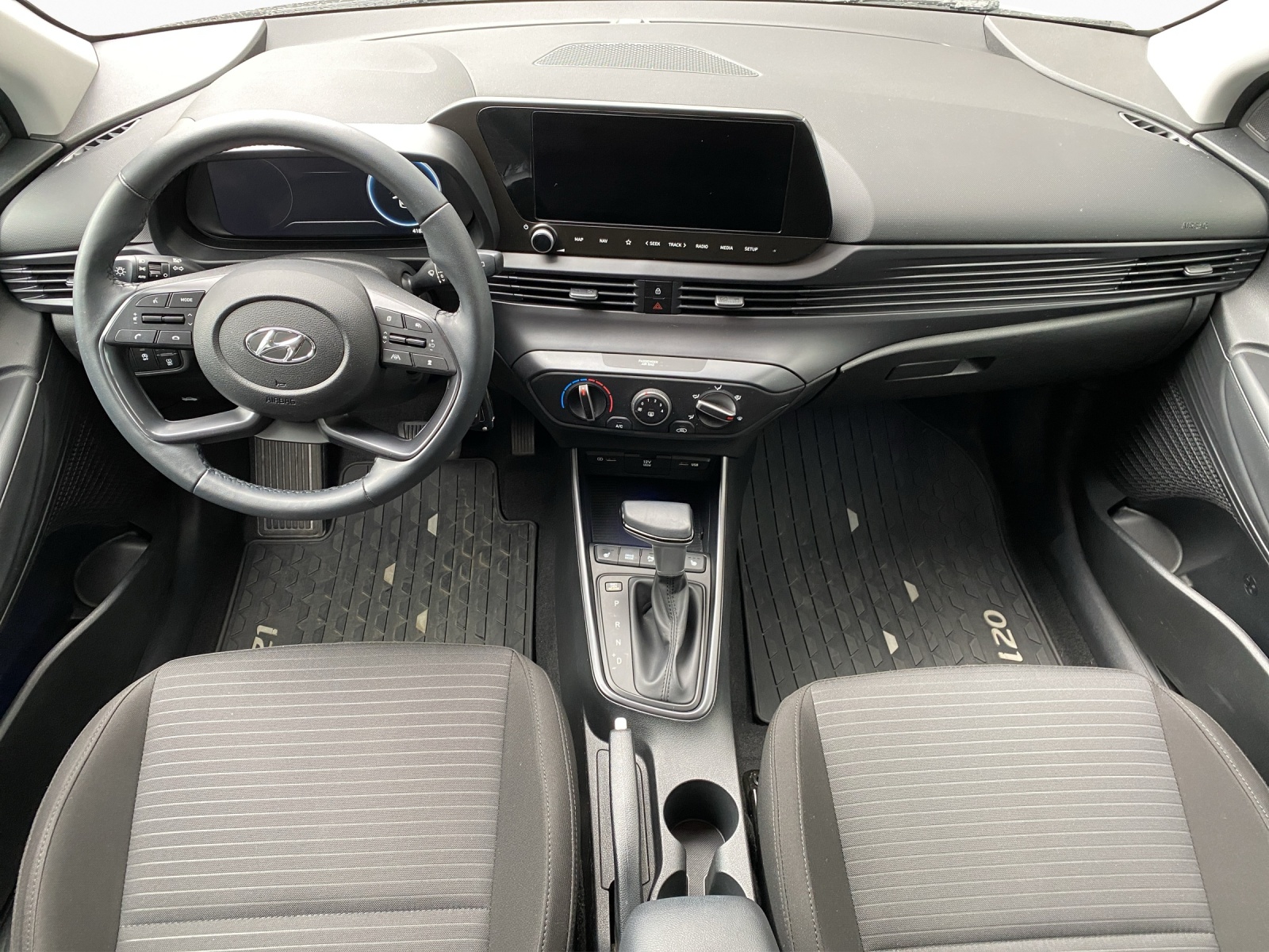 HYUNDAI i20 1.0 T-GDi 120 Amplia-image-11