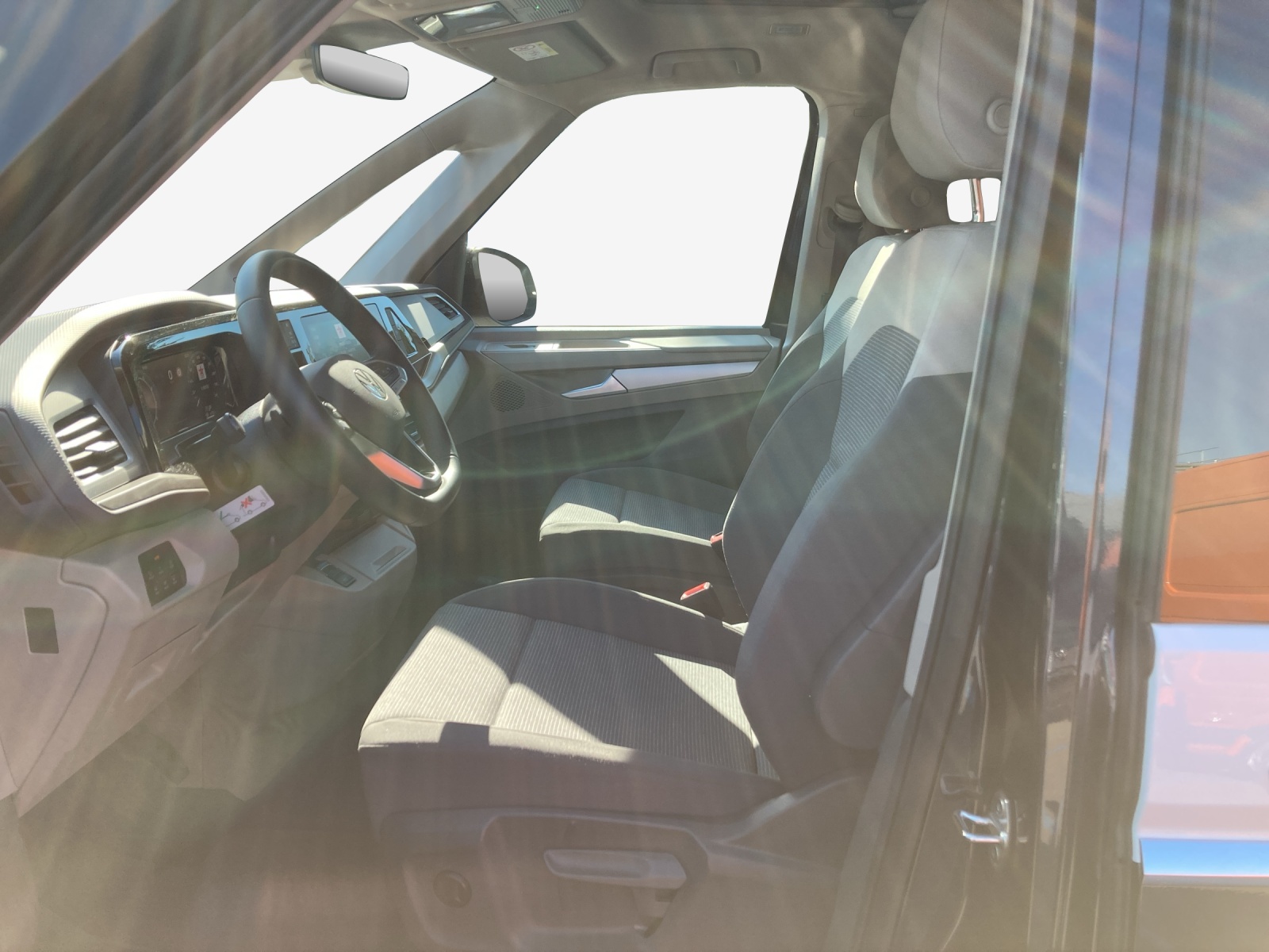 VW California 2.0 TSI Beach Tour-image-7