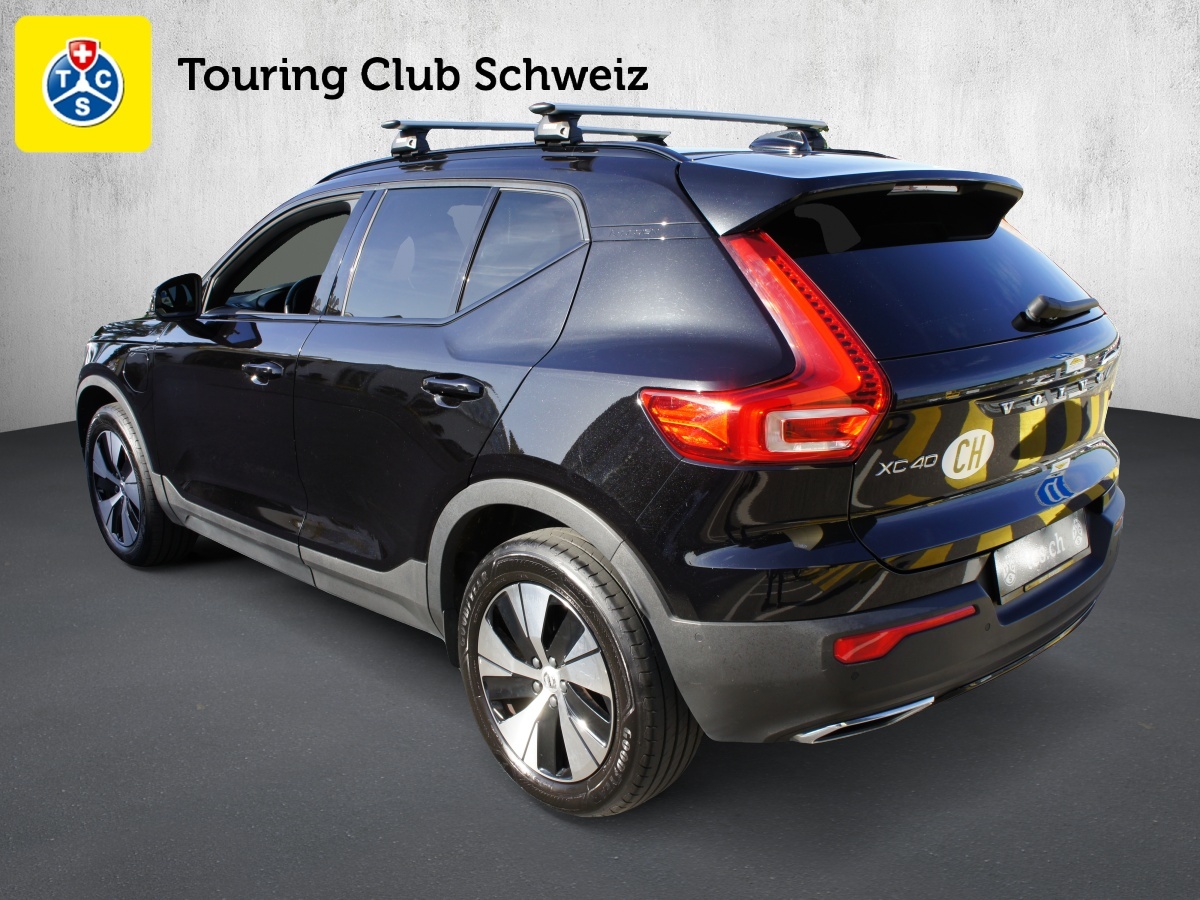VOLVO XC40 T5 TwE R-Design DCT-image-2