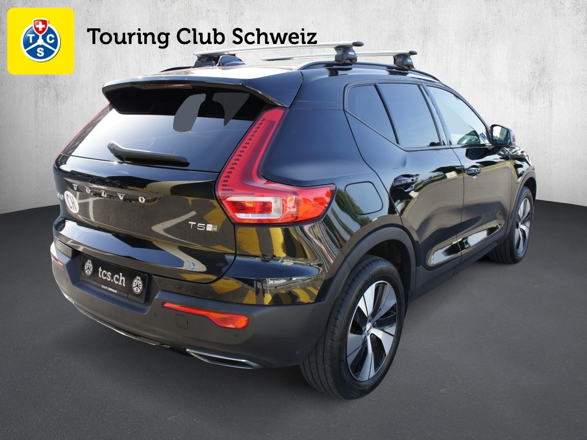 VOLVO XC40 T5 TwE R-Design DCT-image-4