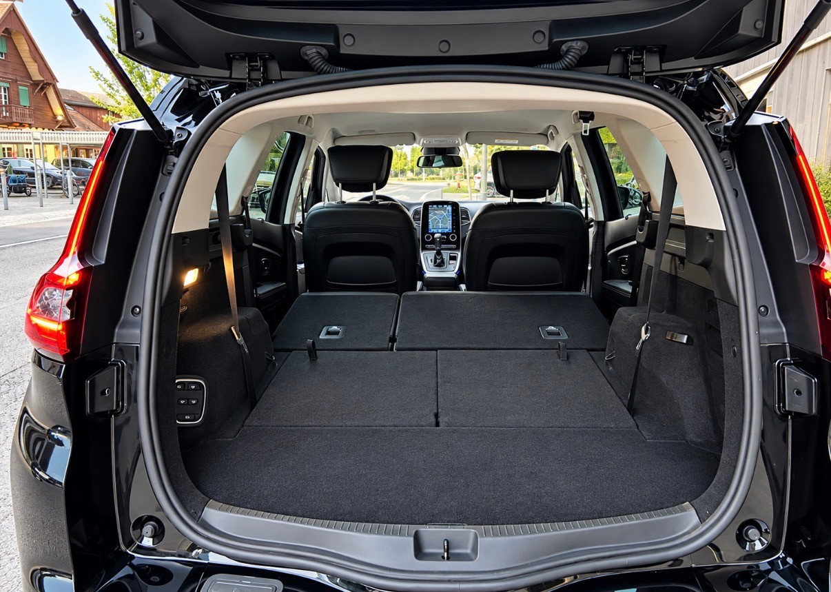 RENAULT 1.3 TCe 160 Black Edition EDC-image-4