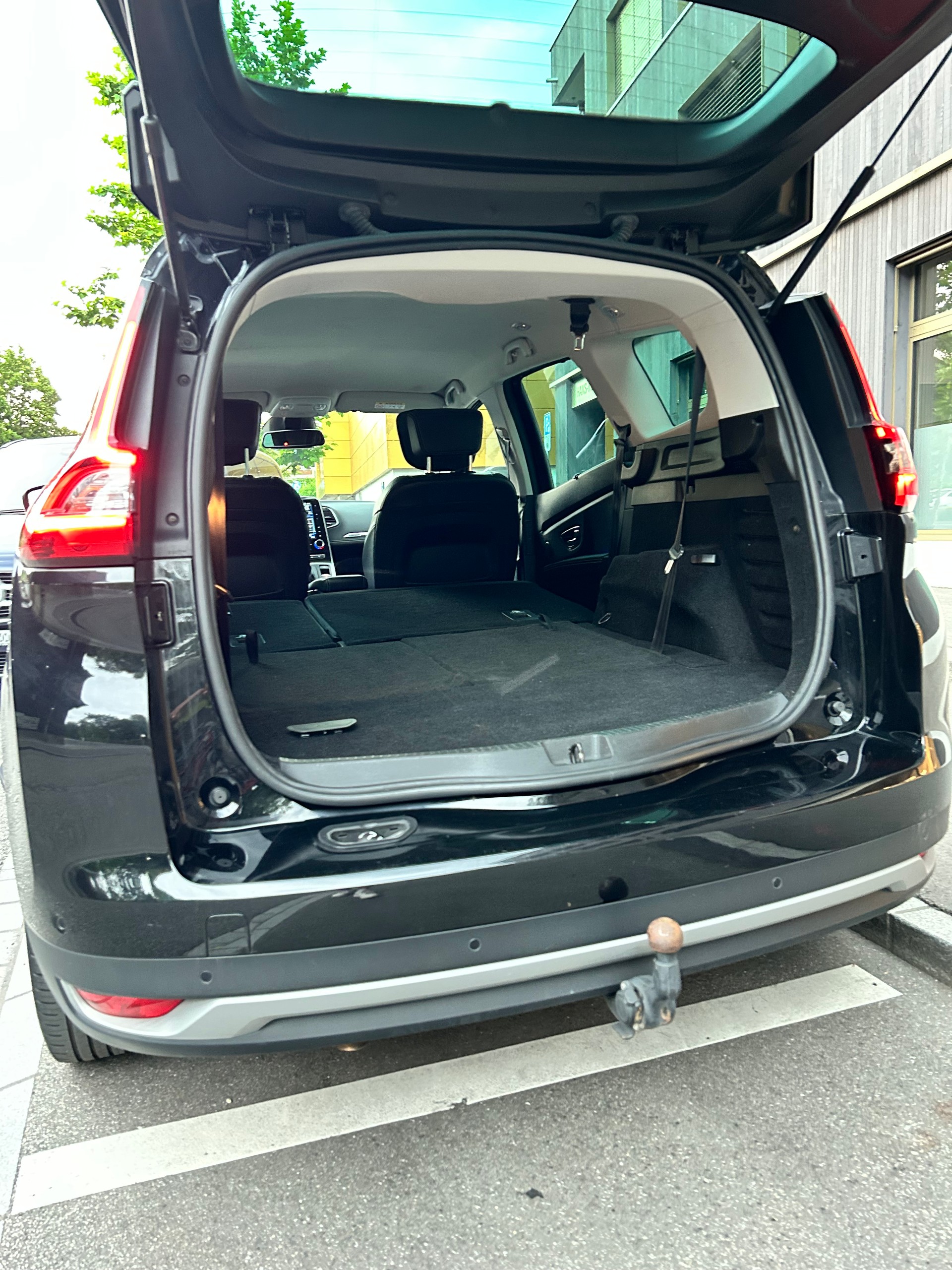 RENAULT 1.3 TCe 160 Black Edition EDC-image-5