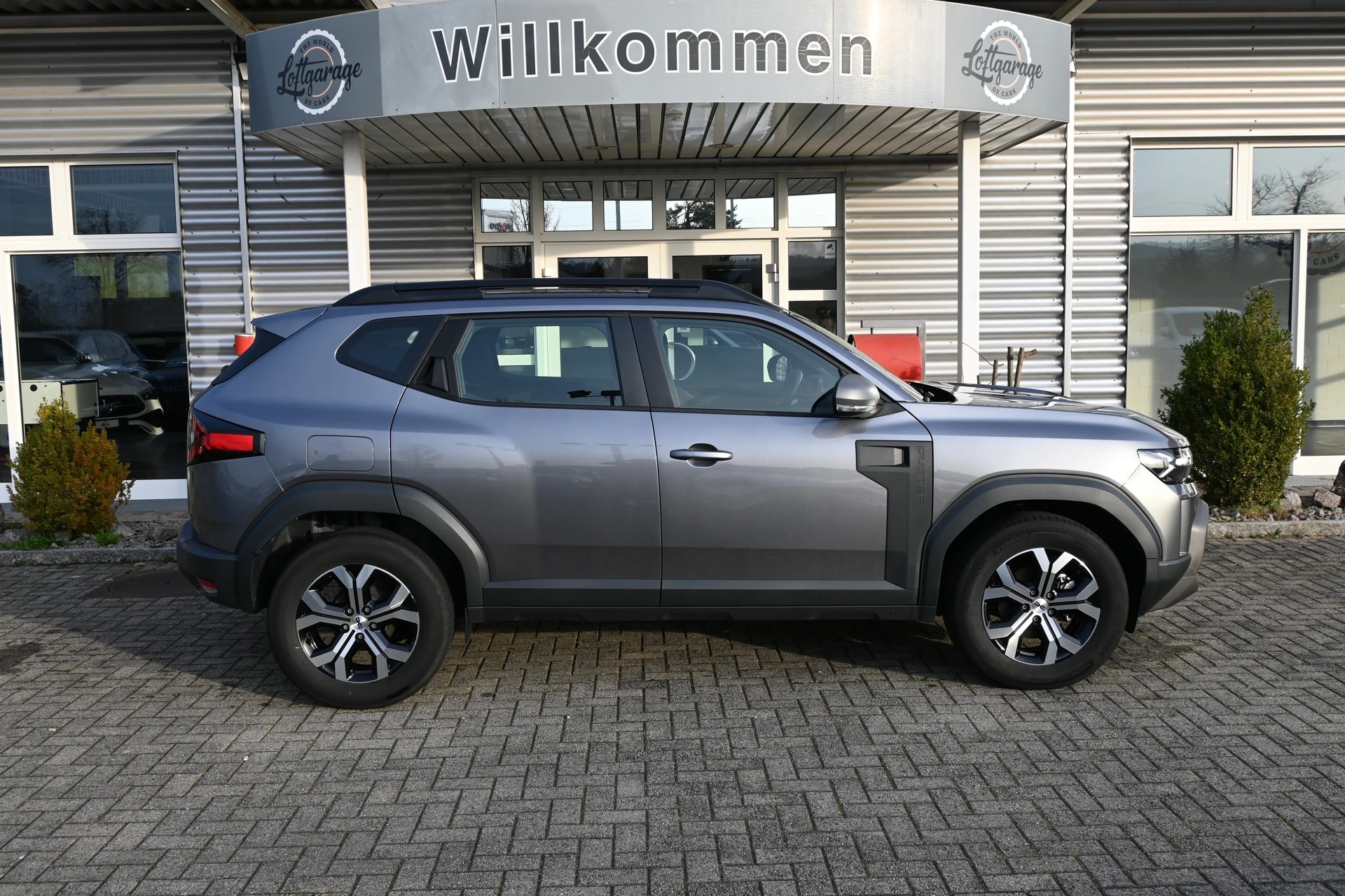 DACIA Duster 1.6 HEV 140PS Expression Automat-image-5