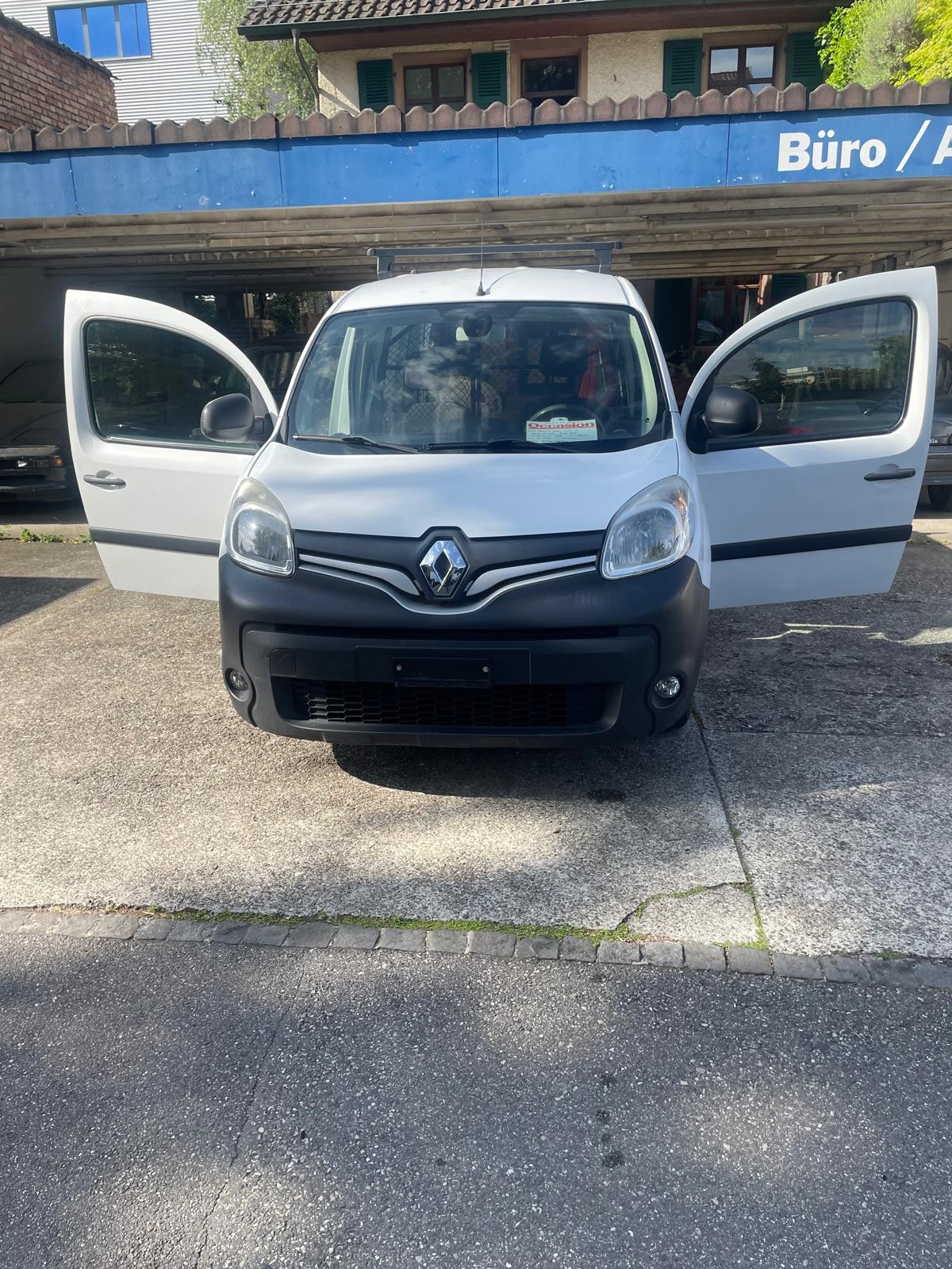 RENAULT 1.5 dCi 75 Business-image-1