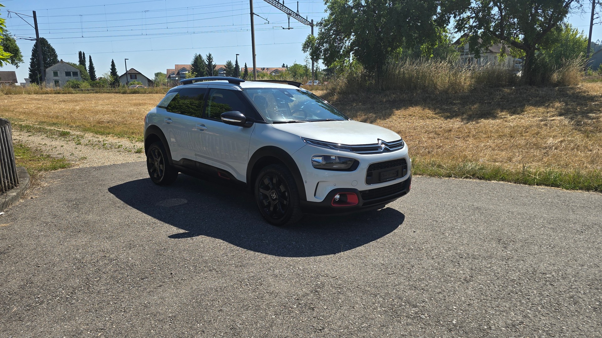 CITROEN C4 Cactus 1.2 Pure Tech Shine EAT6, Zahnriemen neu, Automat-image-0