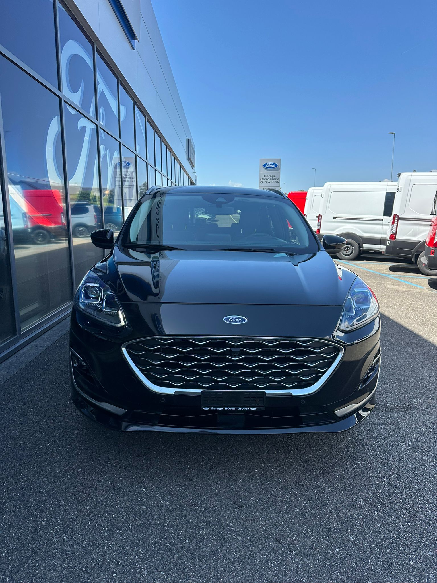 FORD Kuga 2.5 Hybrid Vignale 4x4-image-8