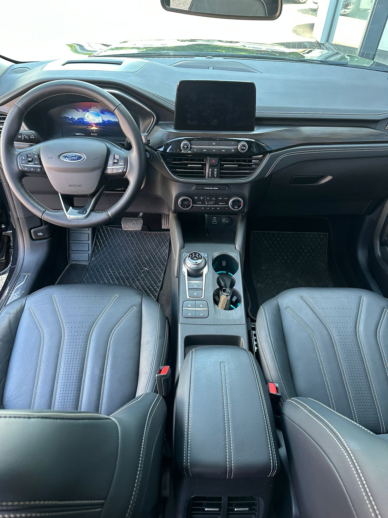 FORD Kuga 2.5 Hybrid Vignale 4x4-image-15