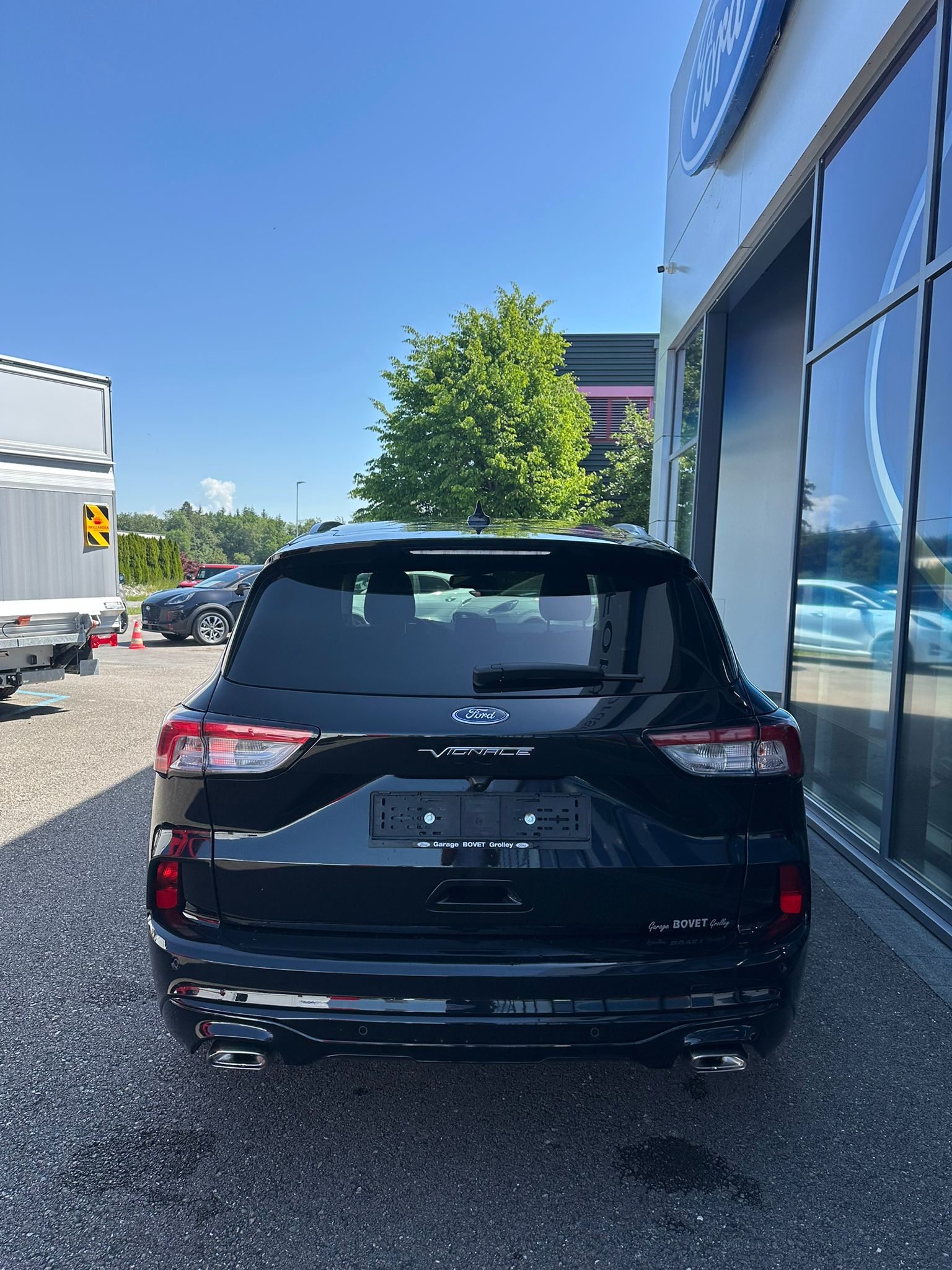 FORD Kuga 2.5 Hybrid Vignale 4x4-image-4