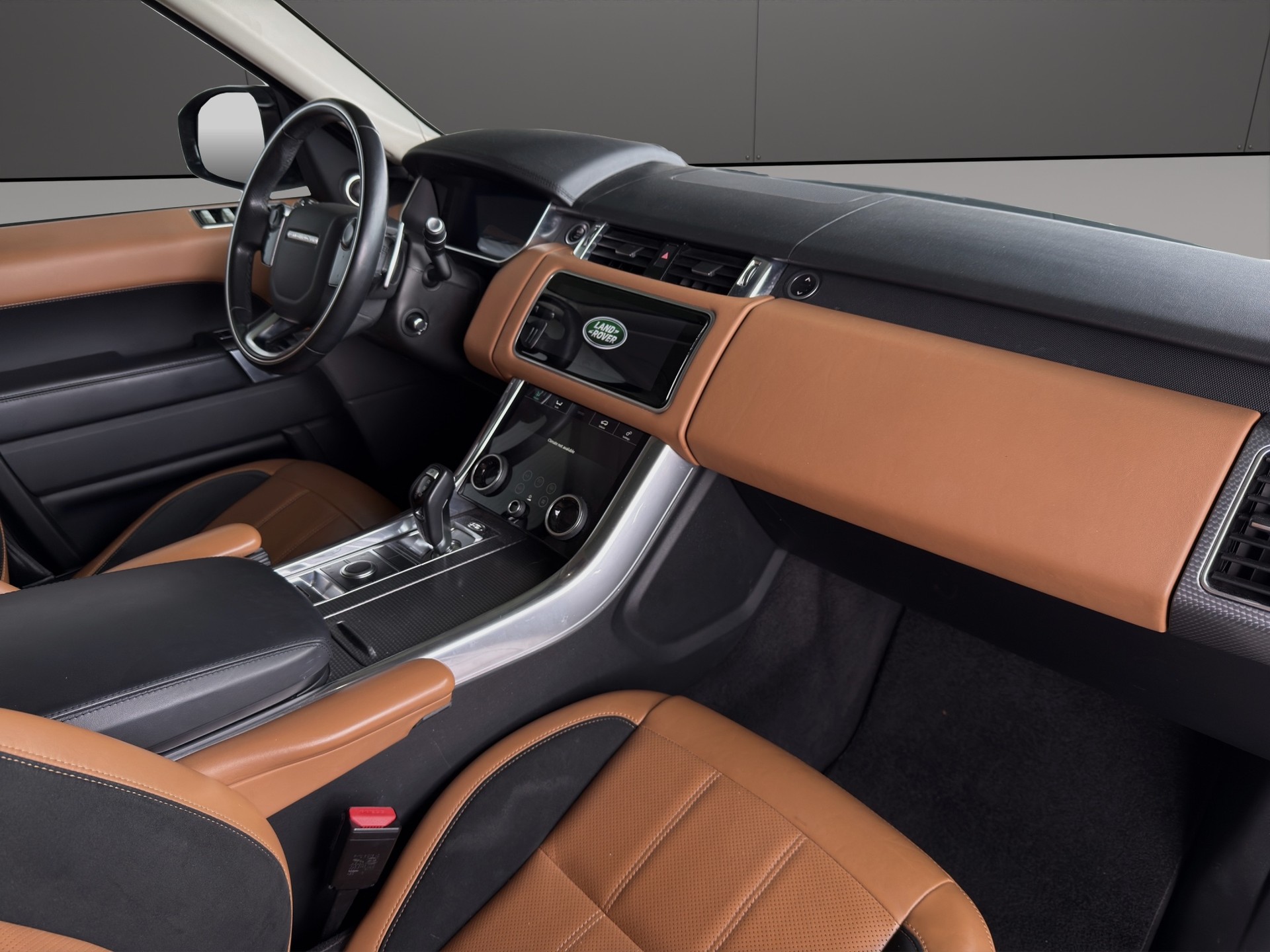 LAND ROVER Range Rover Sport 3.0 SDV6 HSE Dynamic Automatic-image-11