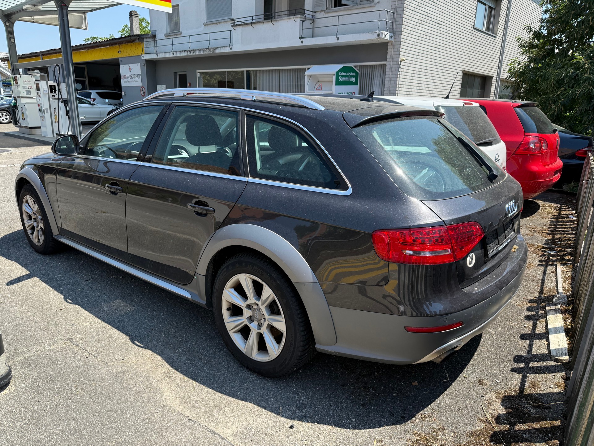 AUDI A4 allroad 2.0 TFSI quattro S-tronic-image-5