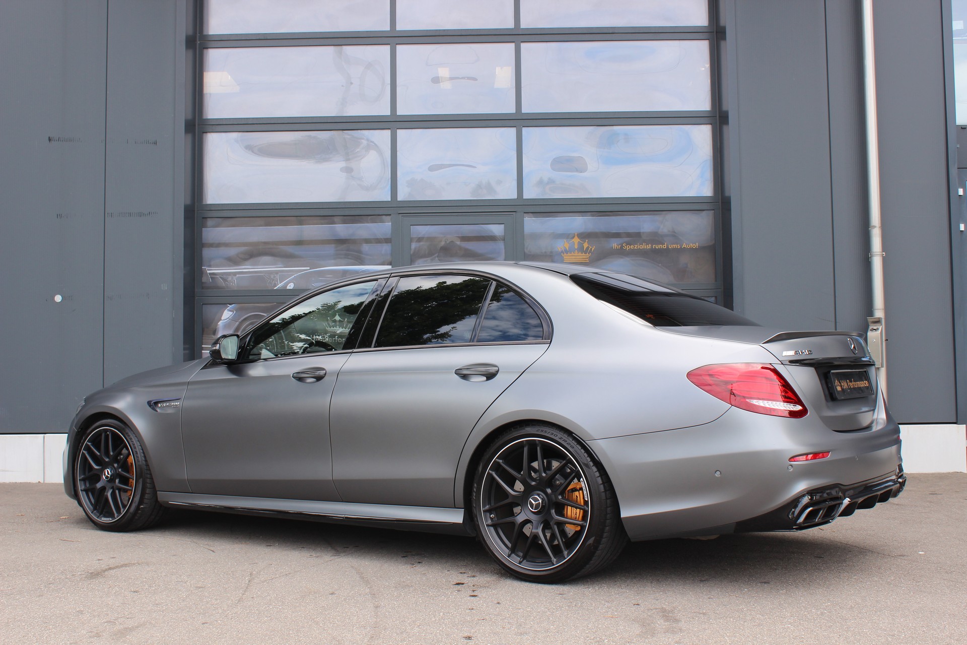 MERCEDES-BENZ E 63 AMG S 4Matic Speedshift MCT-image-3