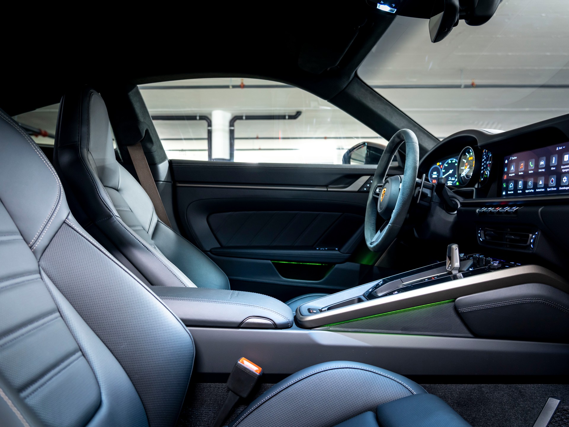 PORSCHE 911 Turbo 50 Jahre-image-22