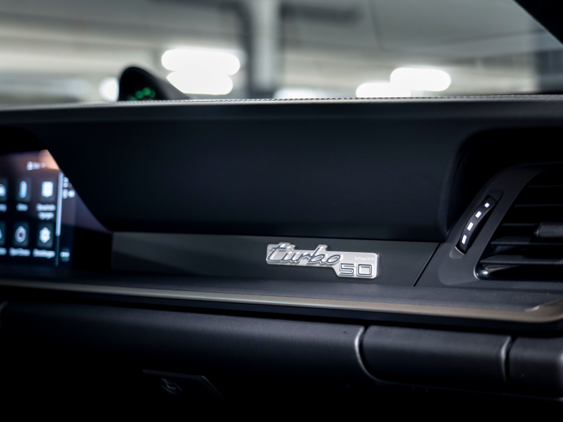 PORSCHE 911 Turbo 50 Jahre-image-23