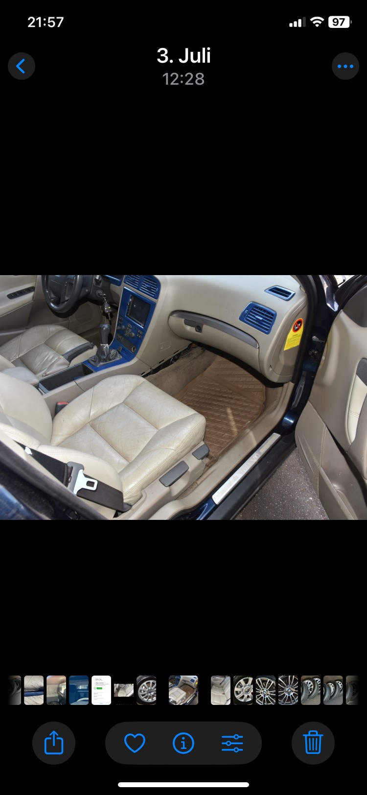 VOLVO V70 2.4-image-5