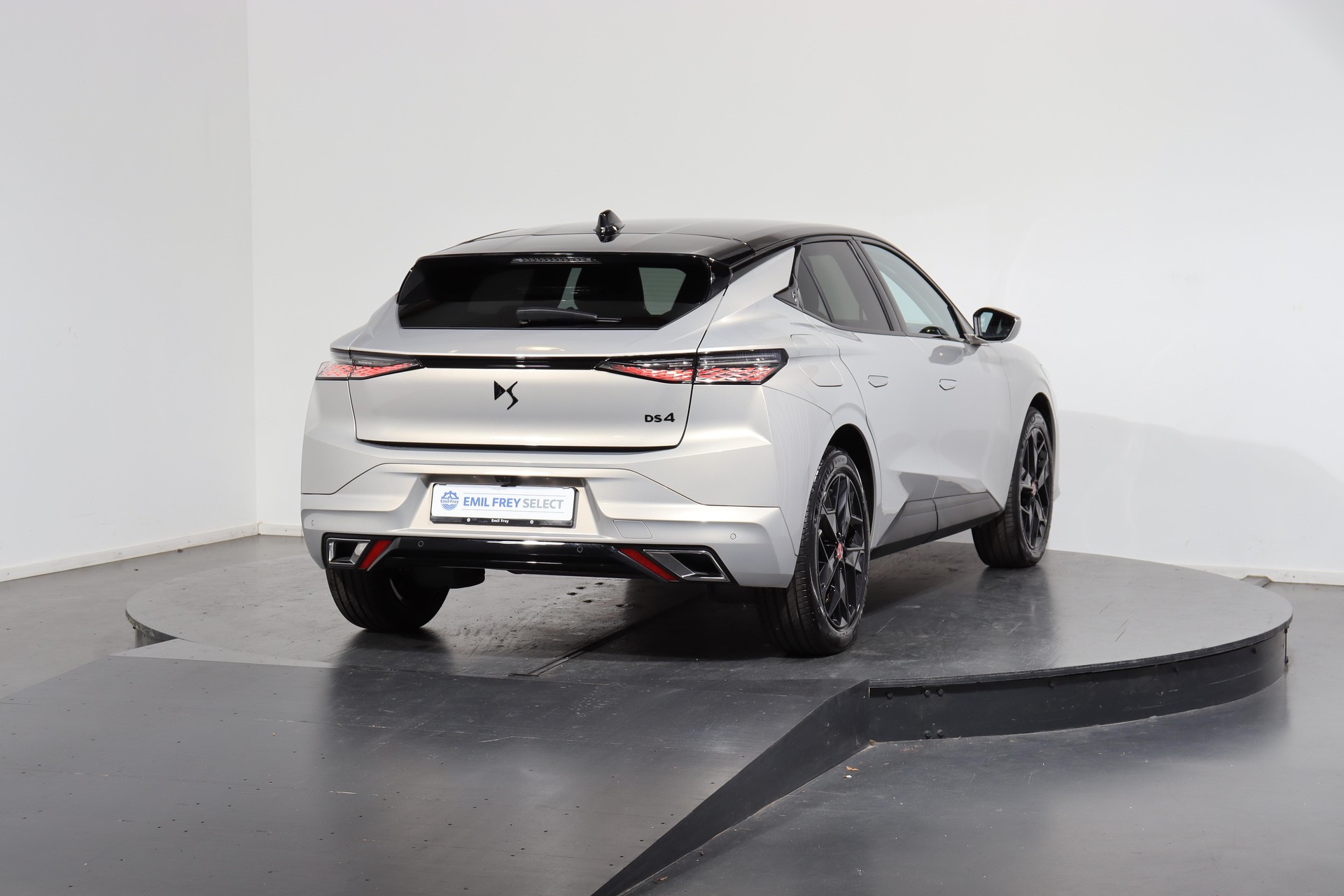 DS AUTOMOBILES 4 1.2 PureTech Ligne Noire-image-2