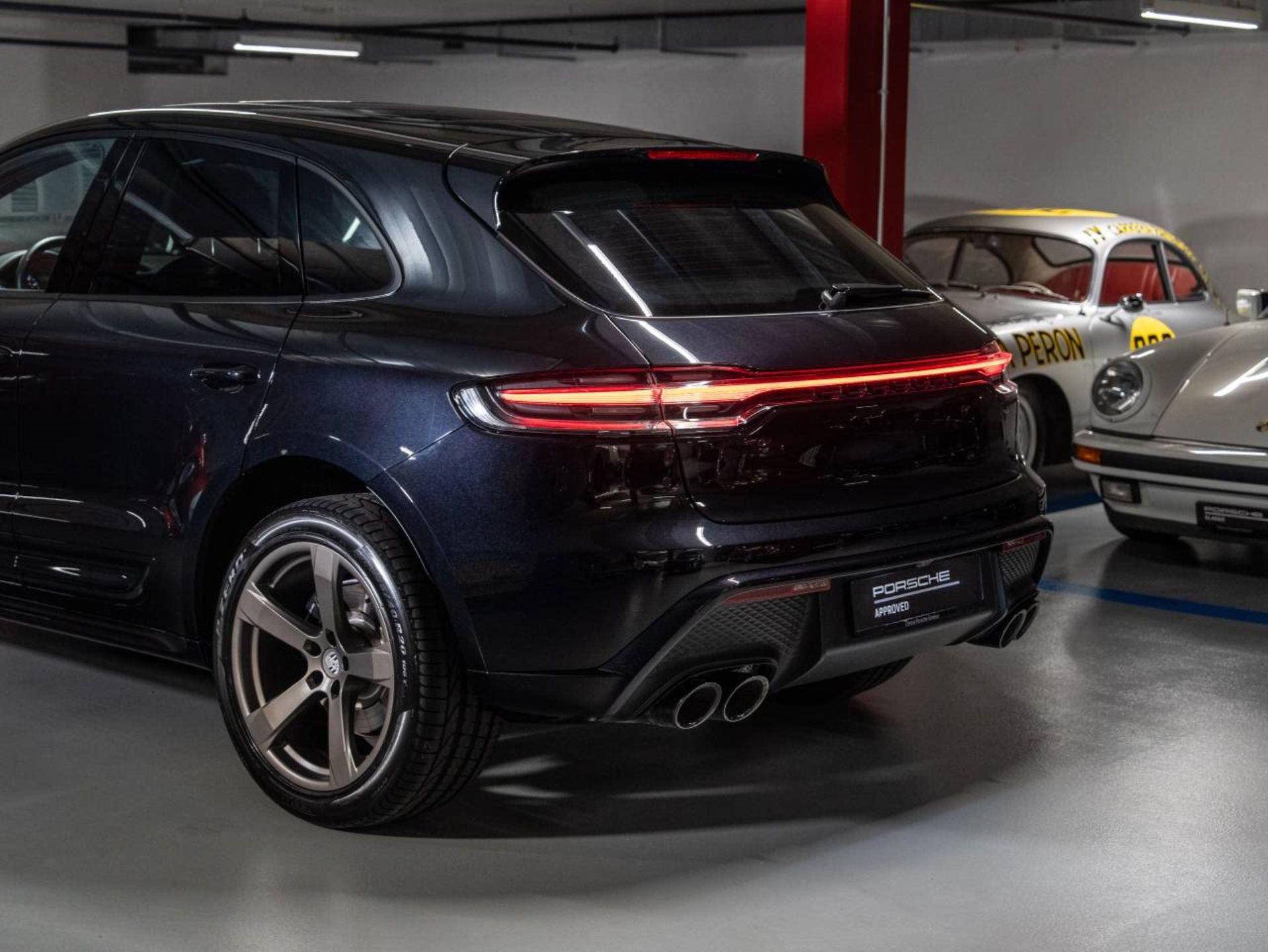 PORSCHE Macan (MY23)-image-20