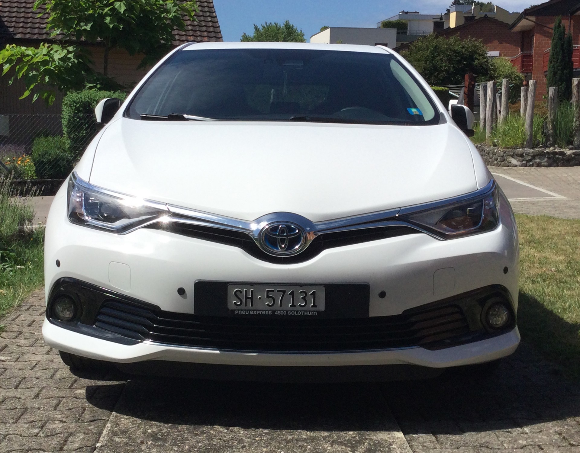 TOYOTA 1.8 HSD Luna-image-2