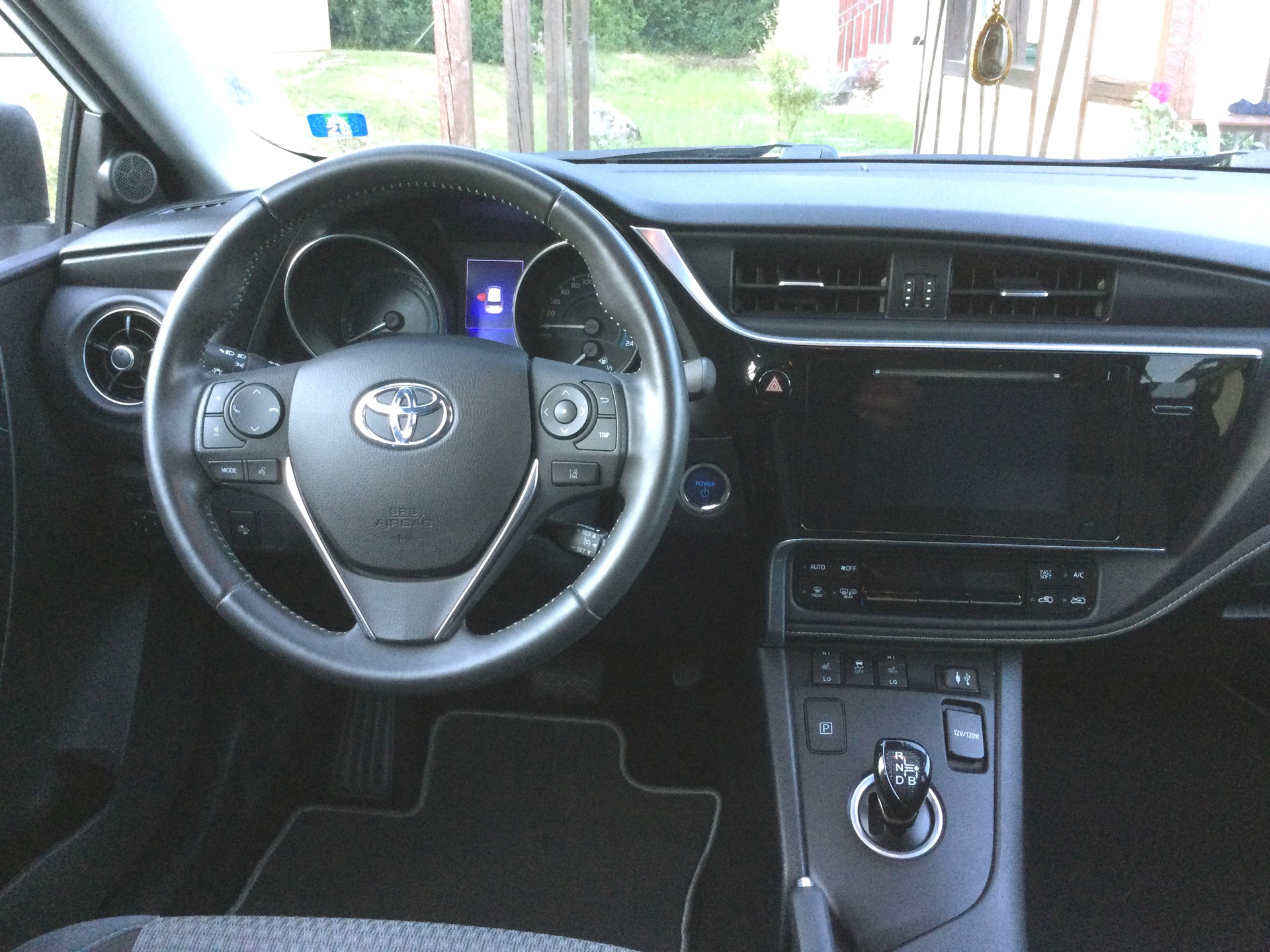 TOYOTA 1.8 HSD Luna-image-4