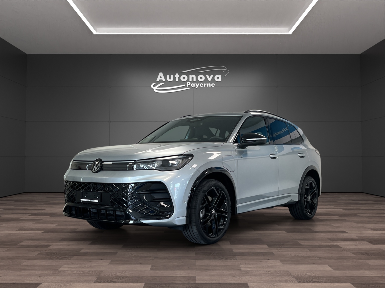 VW Tiguan 1.5 TSI evo2 eHybrid R-Line DSG-image-0