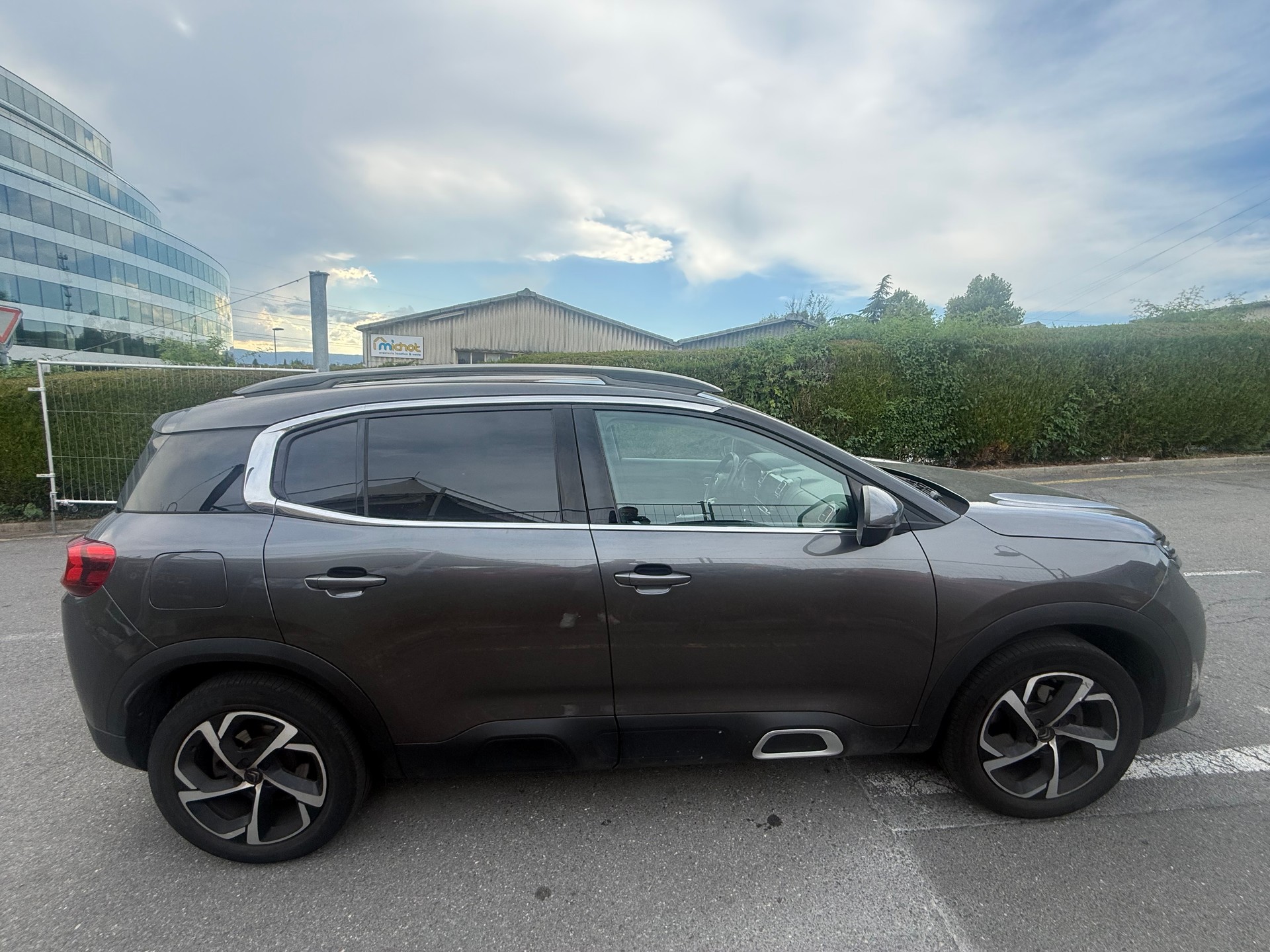 CITROEN C5 Aircross 1.5 BlueHD Feel EAT8-image-7