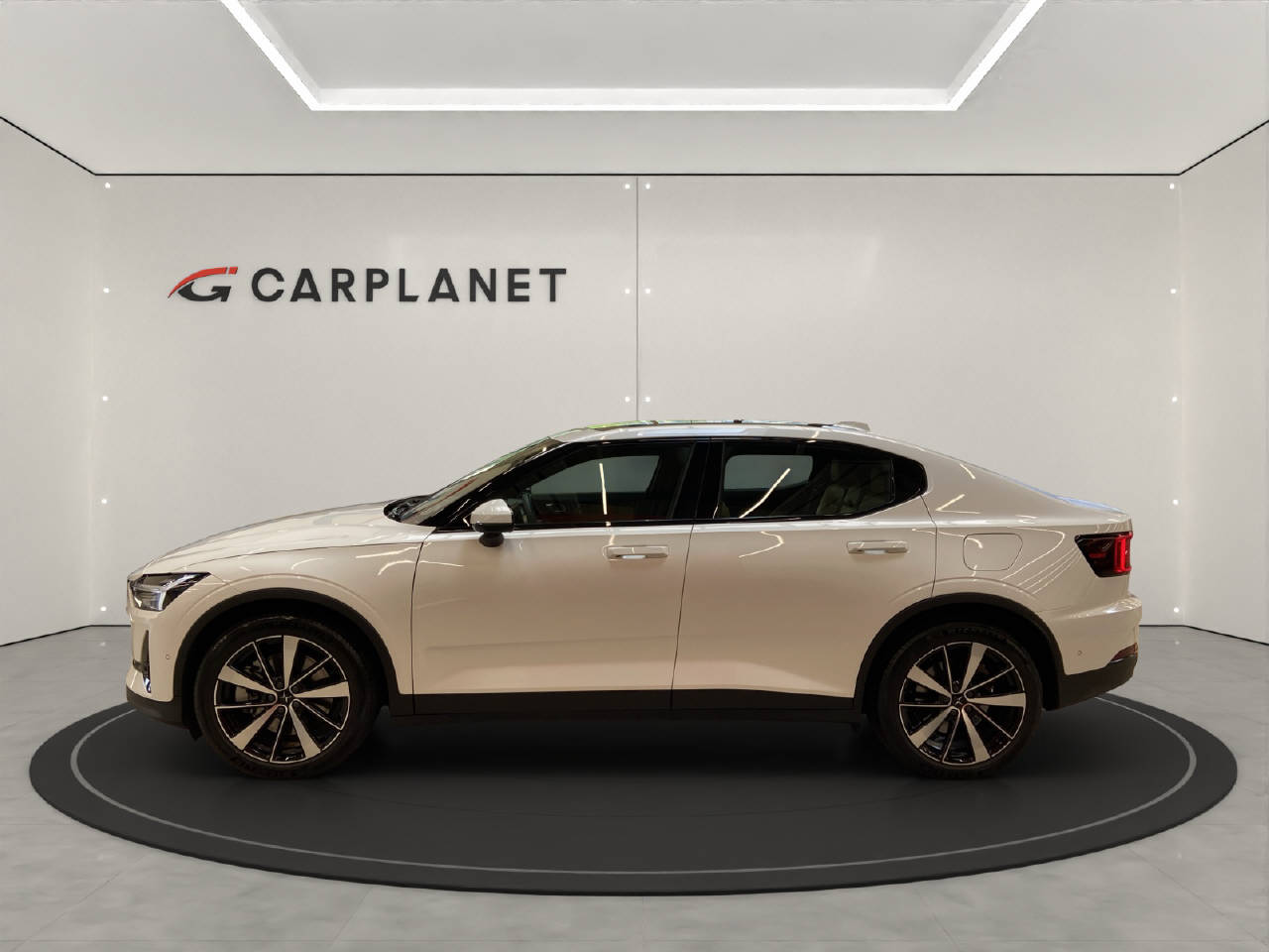 POLESTAR 2 Standard Range Single Motor-image-1