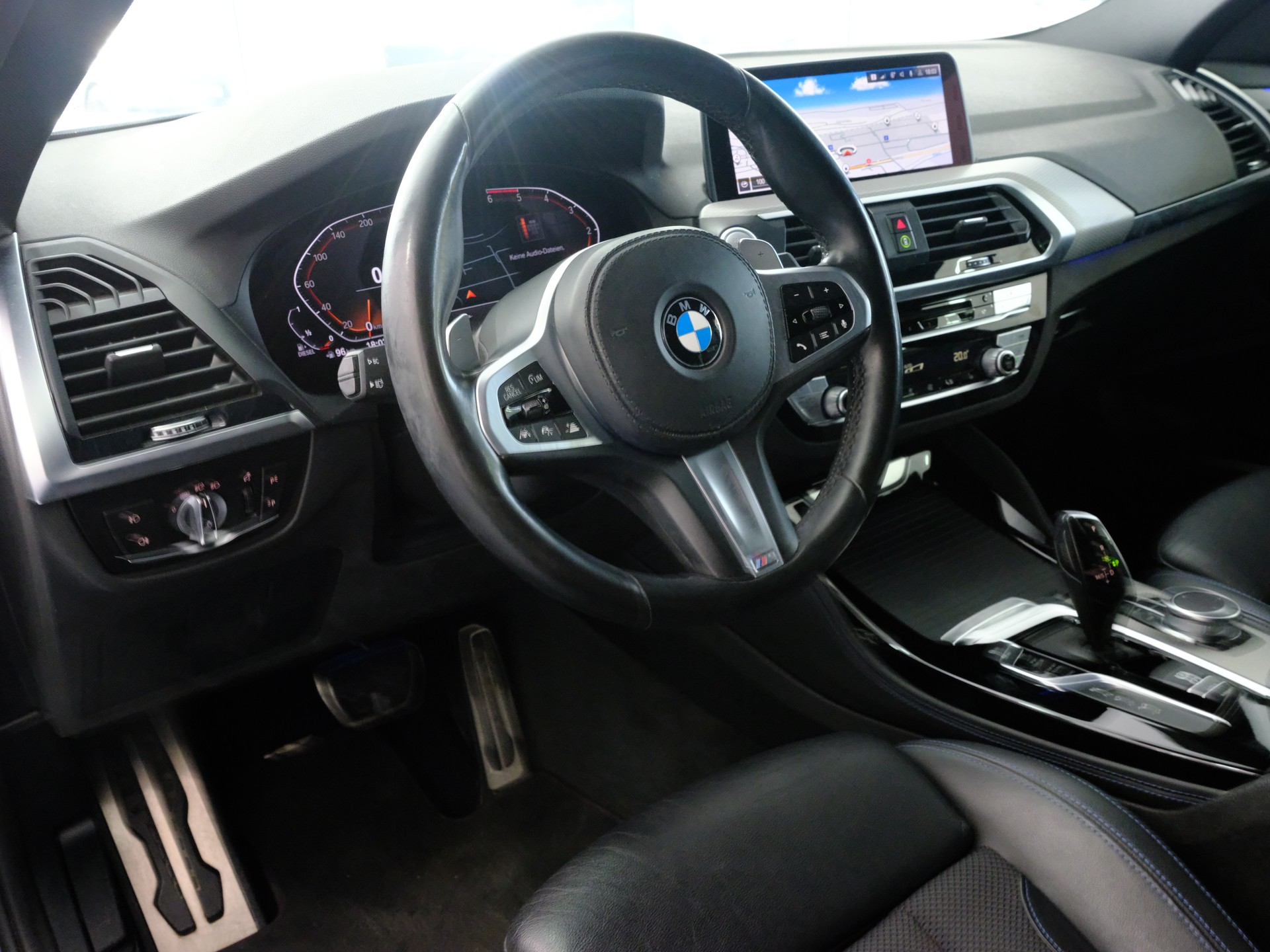 BMW X4 xDrive 20d M Sport Steptronic-image-8