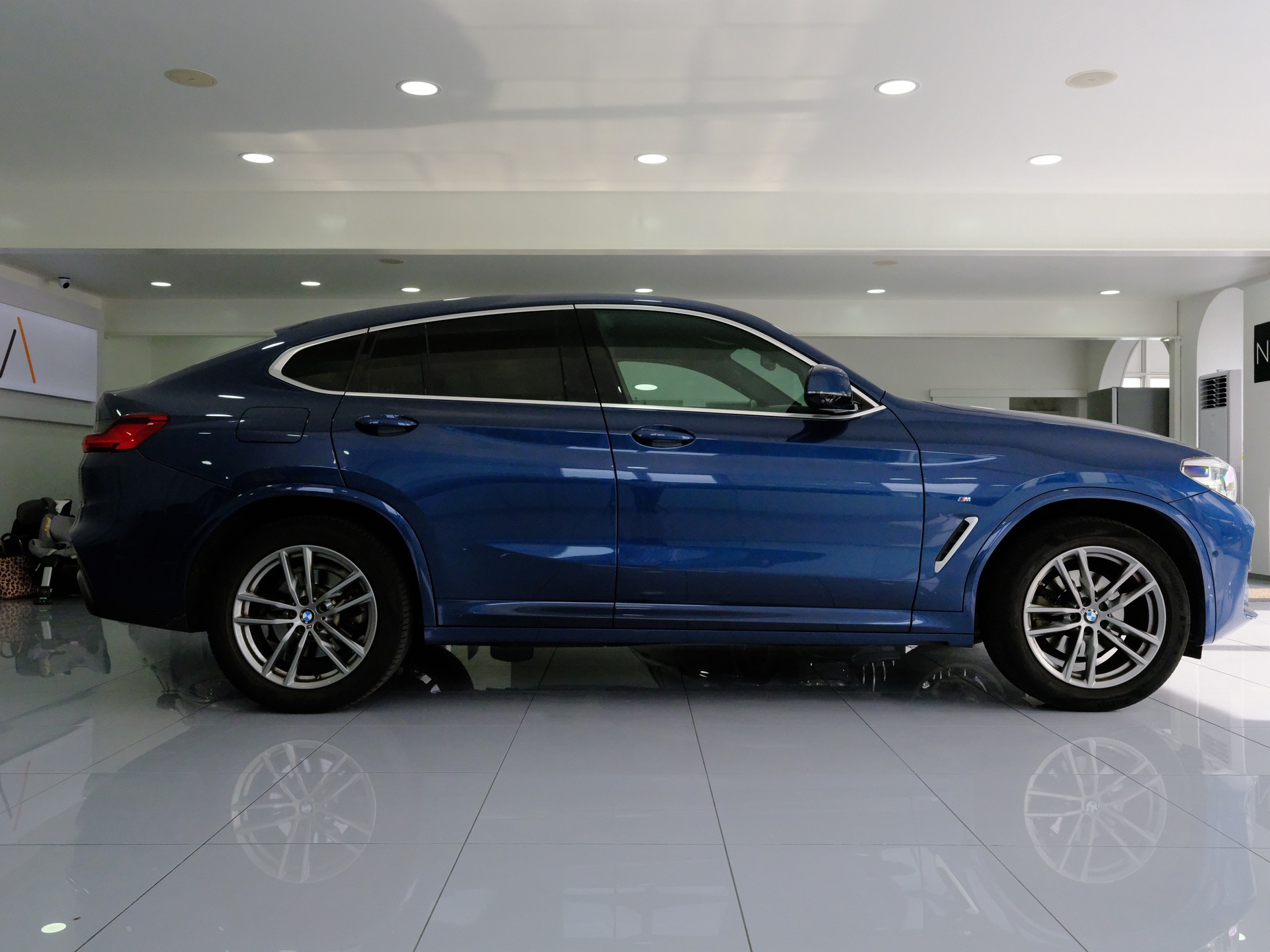 BMW X4 xDrive 20d M Sport Steptronic-image-7