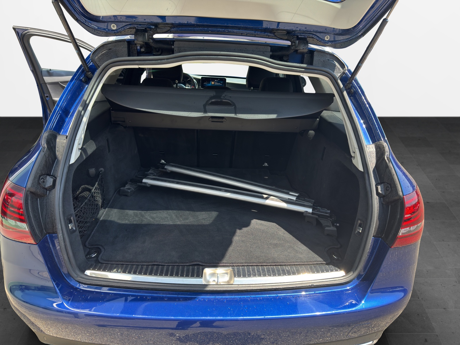MERCEDES-BENZ C 220 d Swiss Star 4M 9G-Tronic-image-15