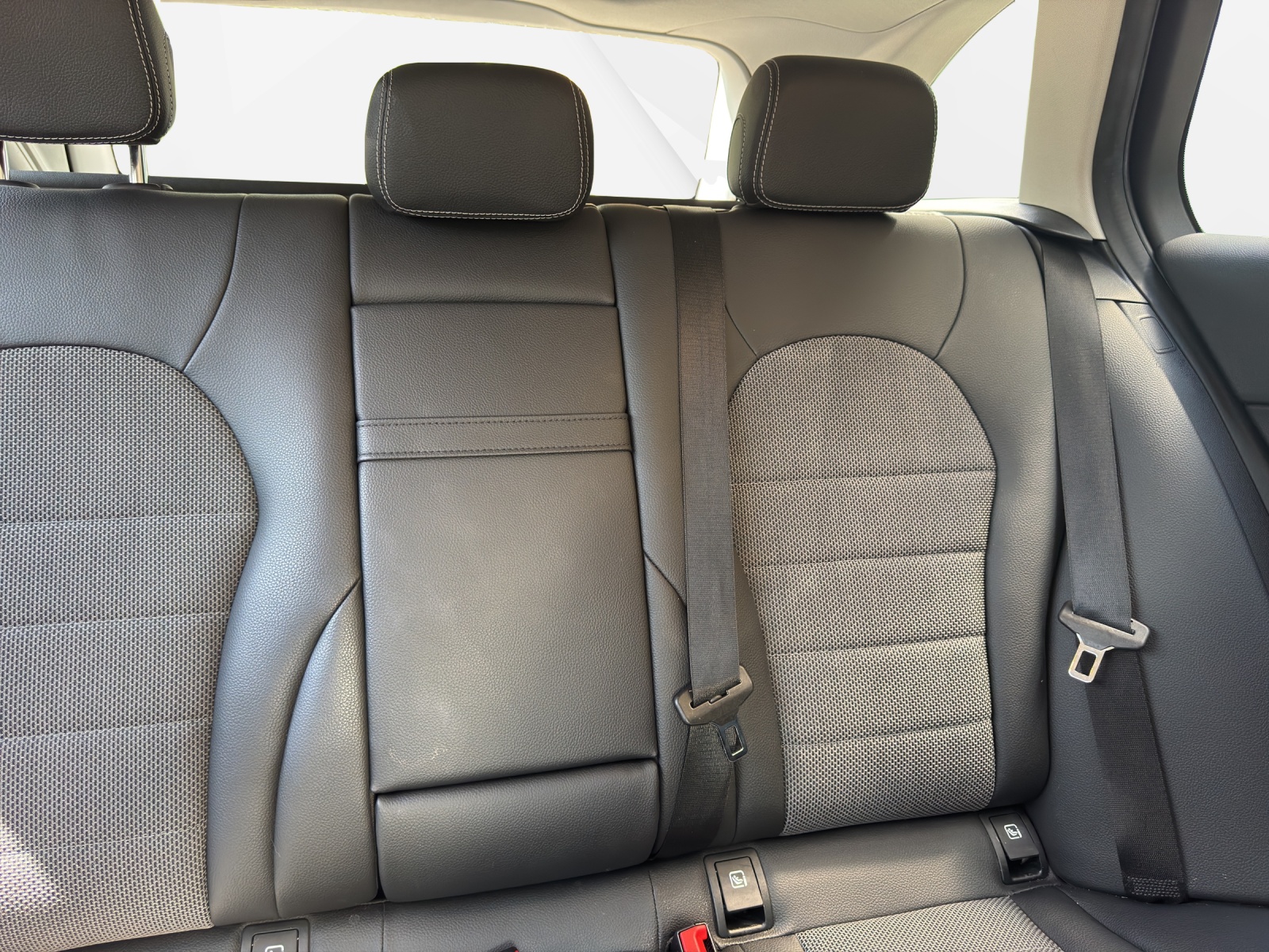 MERCEDES-BENZ C 220 d Swiss Star 4M 9G-Tronic-image-14