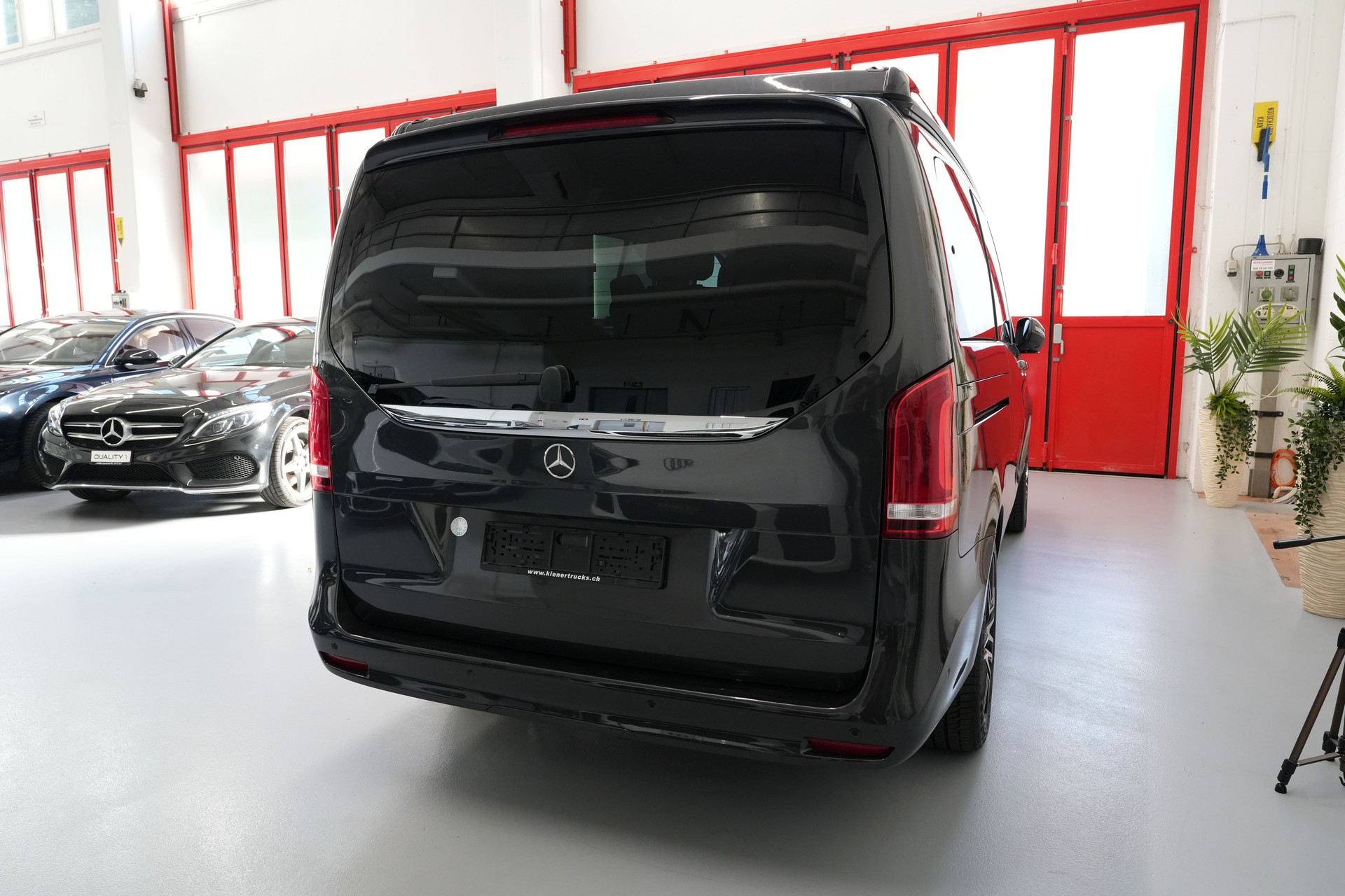 MERCEDES-BENZ Marco Polo 300 d 4M Automat-image-5