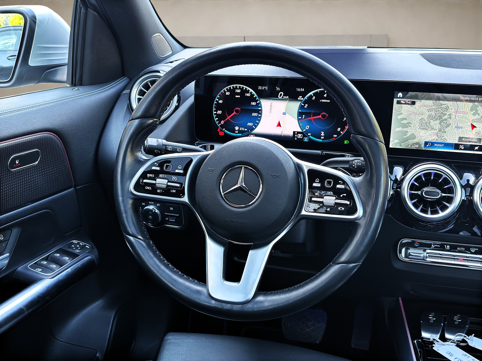 MERCEDES-BENZ GLA 200 4Matic Progressive 8G-DCT ❗TOP-AUSSTATTUNG❗✅CH-Fahrzeug & Frisch ab Service✅-image-13