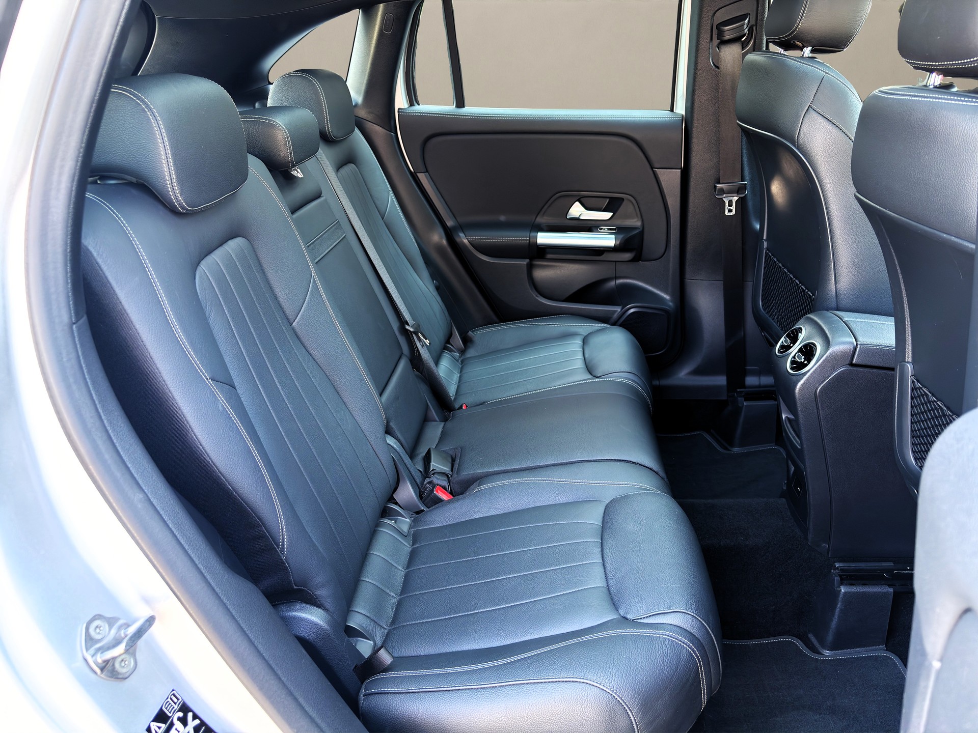 MERCEDES-BENZ GLA 200 4Matic Progressive 8G-DCT ❗TOP-AUSSTATTUNG❗✅CH-Fahrzeug & Frisch ab Service✅-image-14