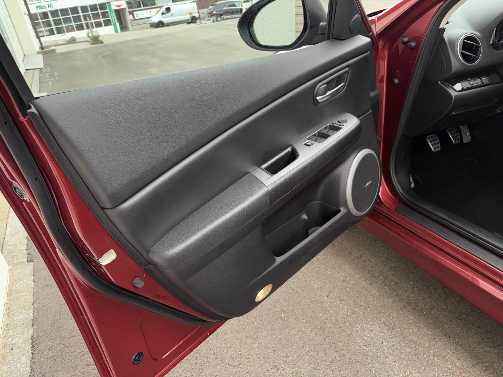 MAZDA 6 2.5 16V Sport MFK + SERVICE NEU-image-5